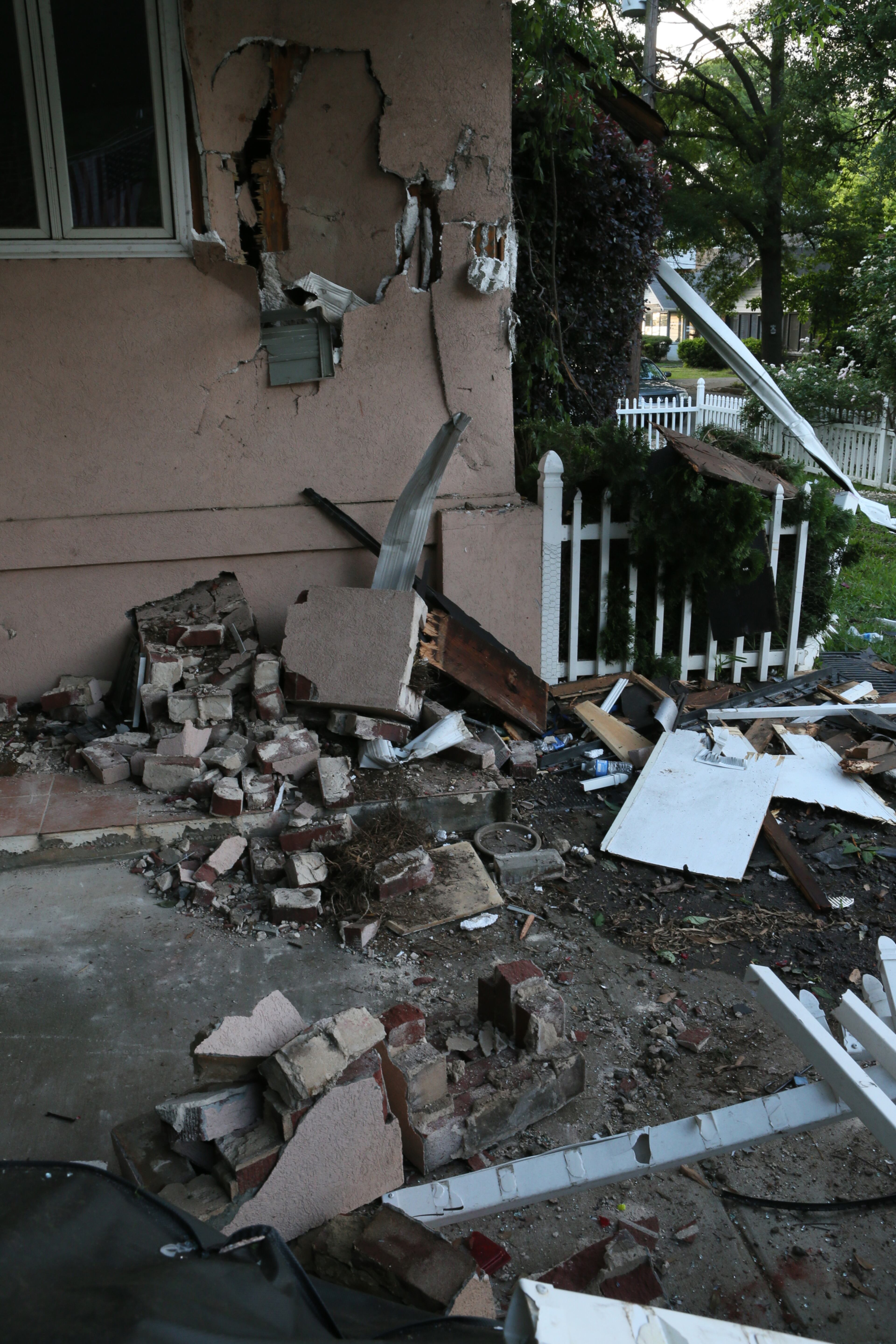 Channel 2 Action News reported that when officers tried to stop a motorist driving with no lights around 2 a.m., the driver sped off. Officers initiated a chase, but had called it off due to high speeds before the suspect slammed into at least six cars parked on Holmes Street, according to Channel 2. JOHN SPINK/JSPINK@AJC.COM