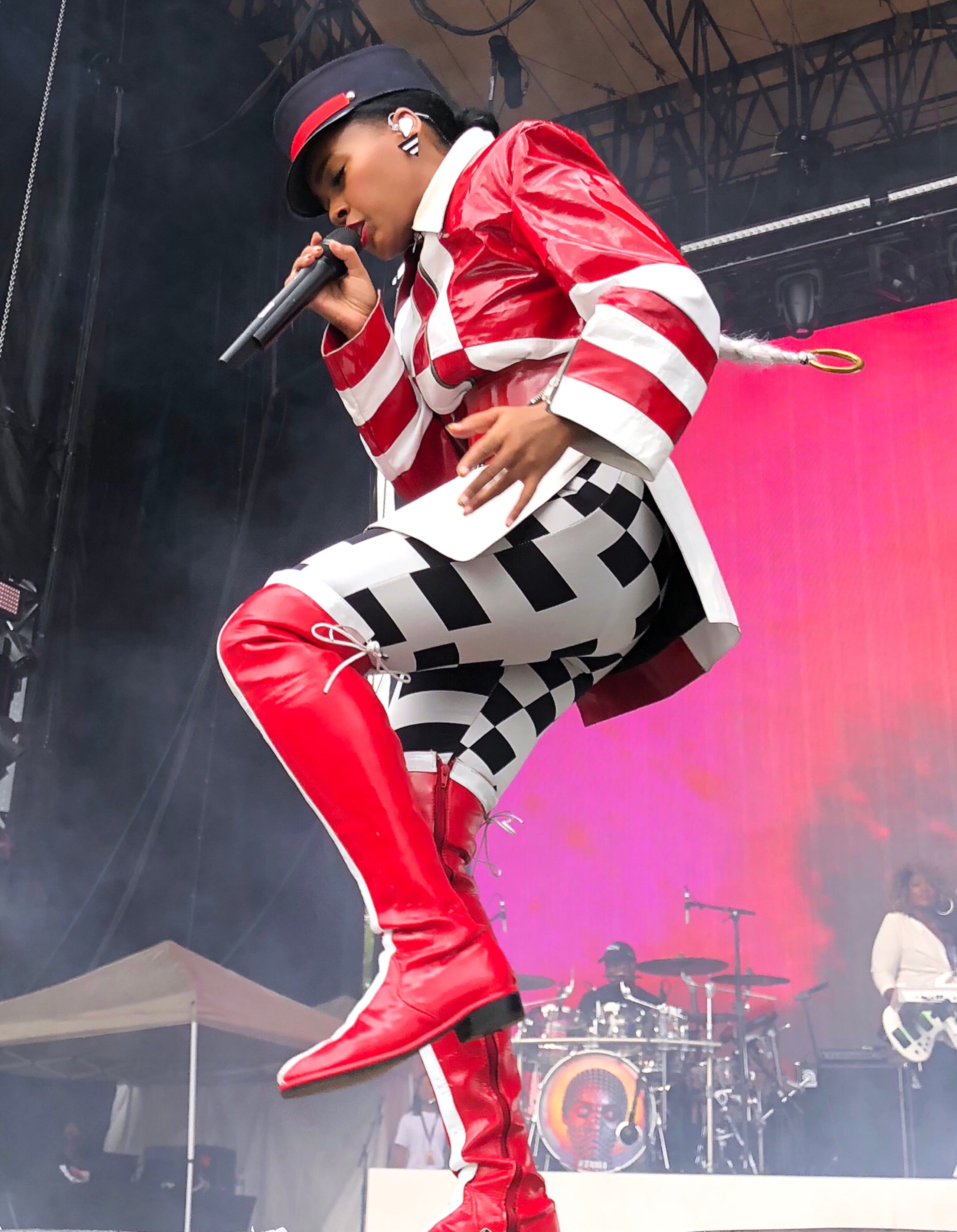 09/16/2018 Atlanta â Janelle Monae performs on the SalesForce stage during the day two of Music Midtown at Piedmont Park. (RYON HORNE/RHORNE@AJC.COM)