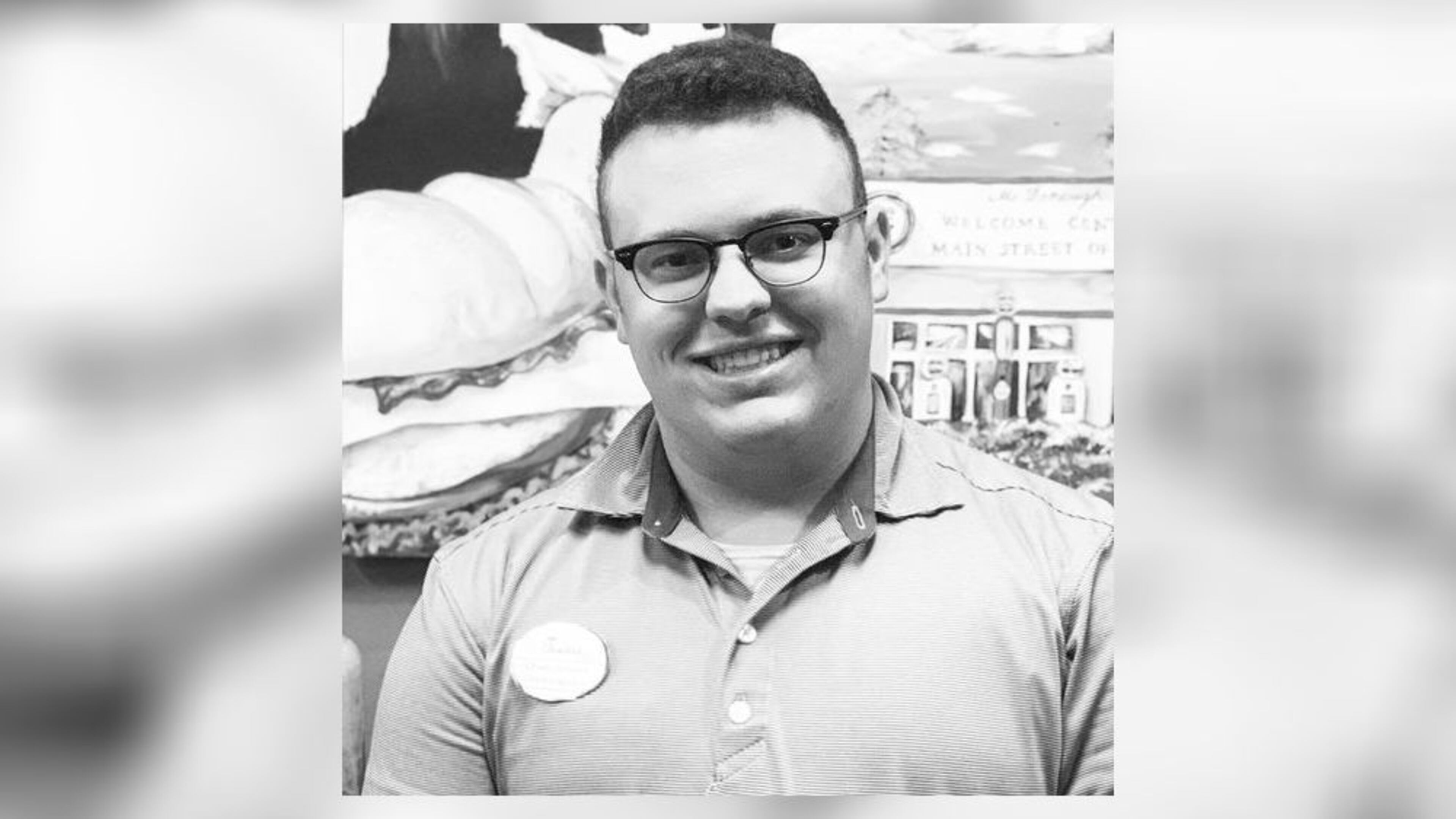 Chick-fil-A employee and high school senior Chase Withers was recognized for his honesty after returning an envelope of $900 cash he found in the restaurant's dining room.