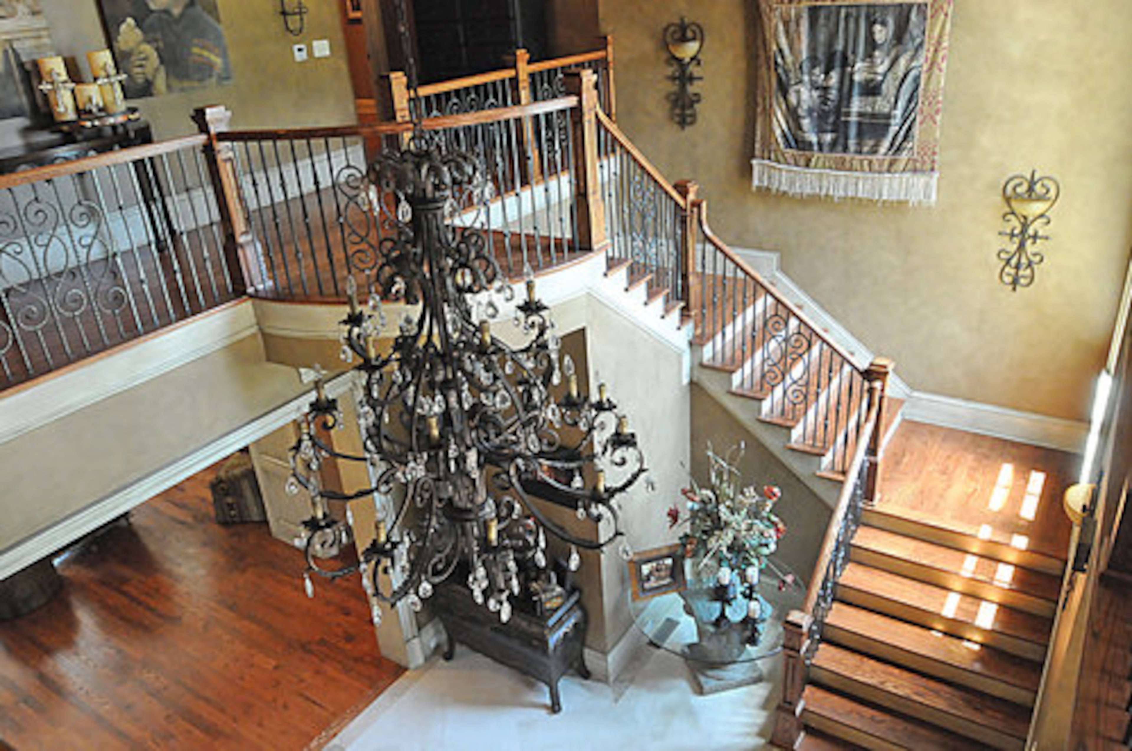 Guests are greeted to a breathtaking entrance with a crow's nest overlooking the main-level foyer which flows into the grand salon.
