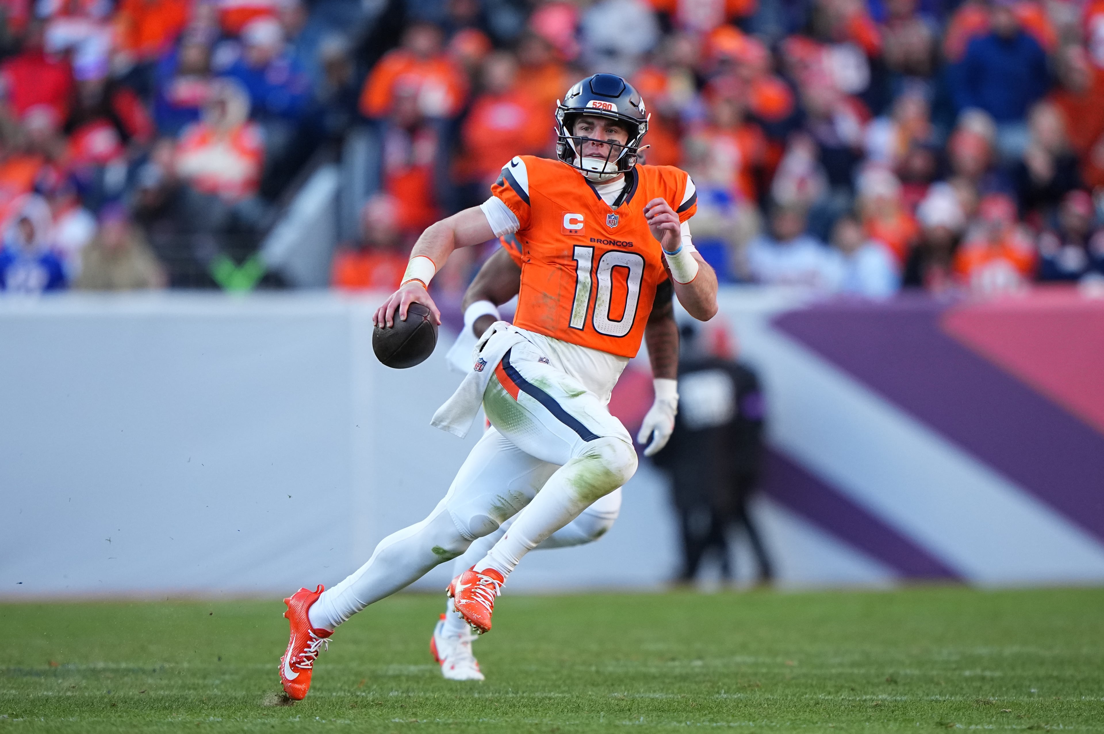 Broncos Nix Surgery Football