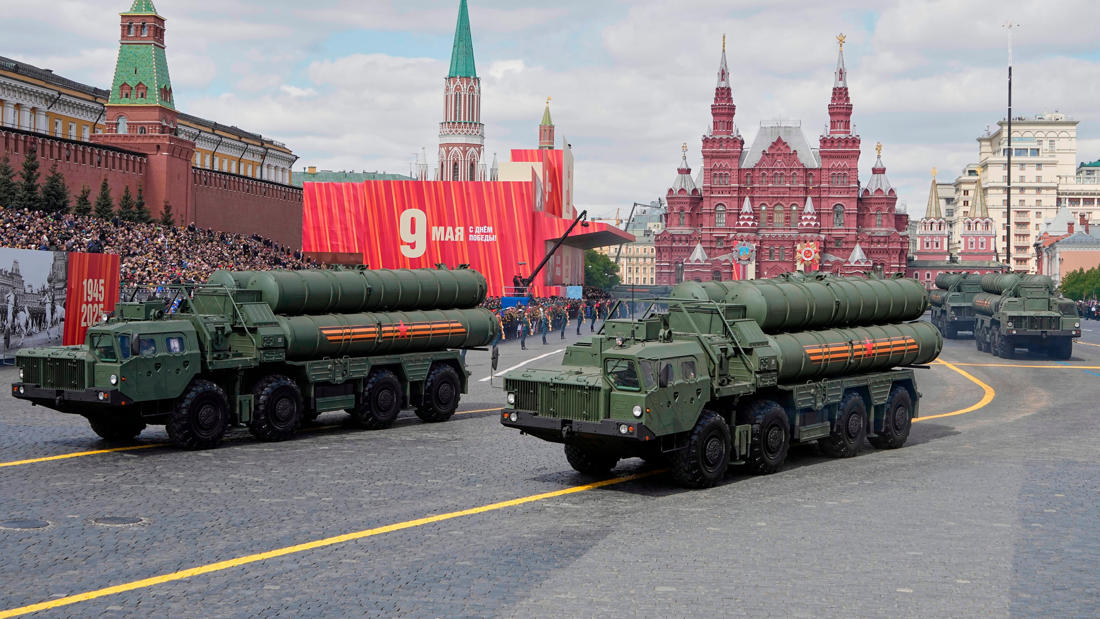 FILE - Russian S-400 anti-aircraft missile system launchers roll during the Victory Day military parade in Moscow, Russia, on May 9, 2025, during celebrations of the 80th anniversary of the Soviet Union's victory over Nazi Germany during the World War II. (AP Photo/Alexander Zemlianichenko, File)