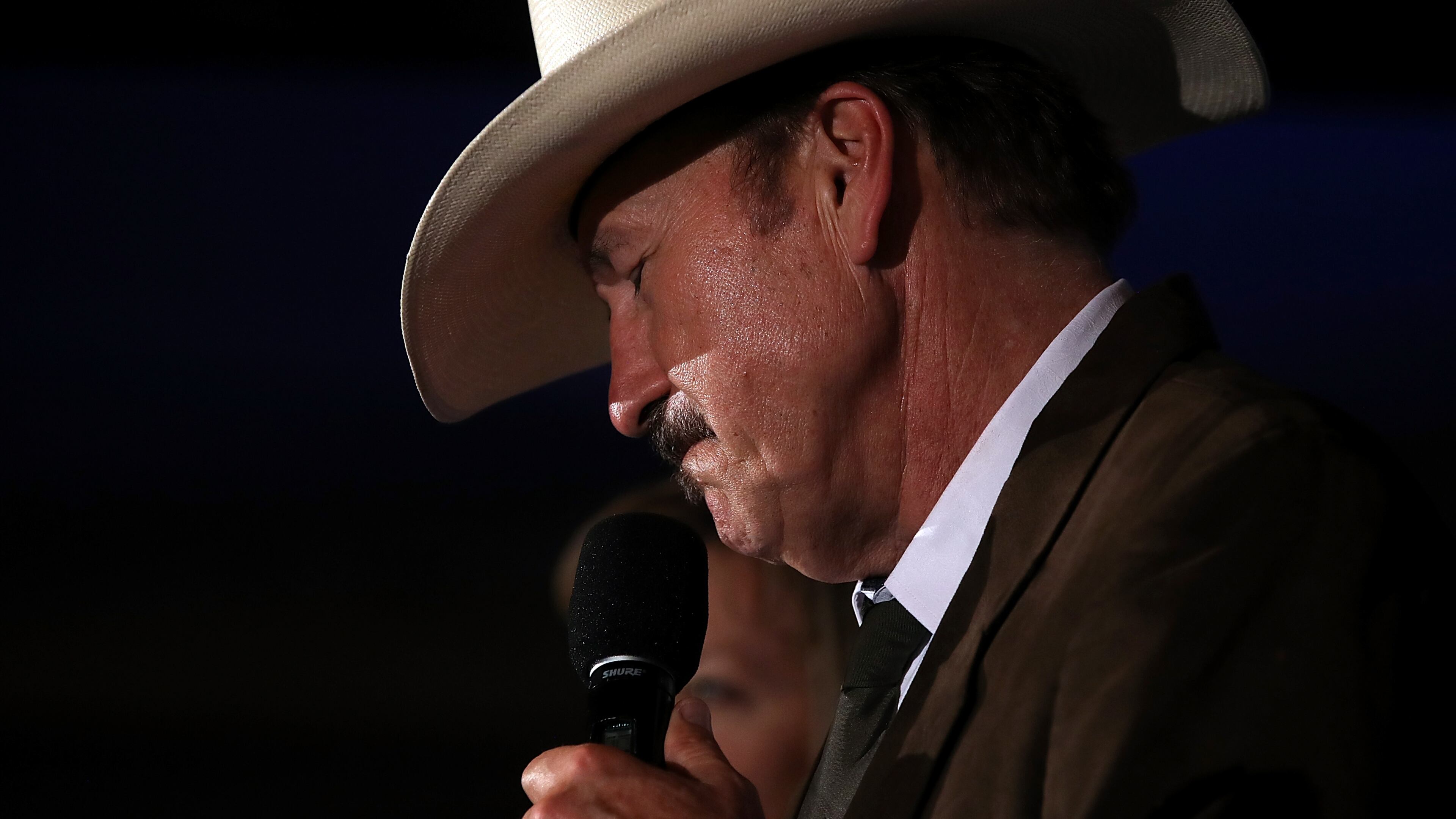 Democratic U.S. Congresstional candidate Rob Quist delivers a concession speech to supporters, May 25. (Justin Sullivan / Getty Images)