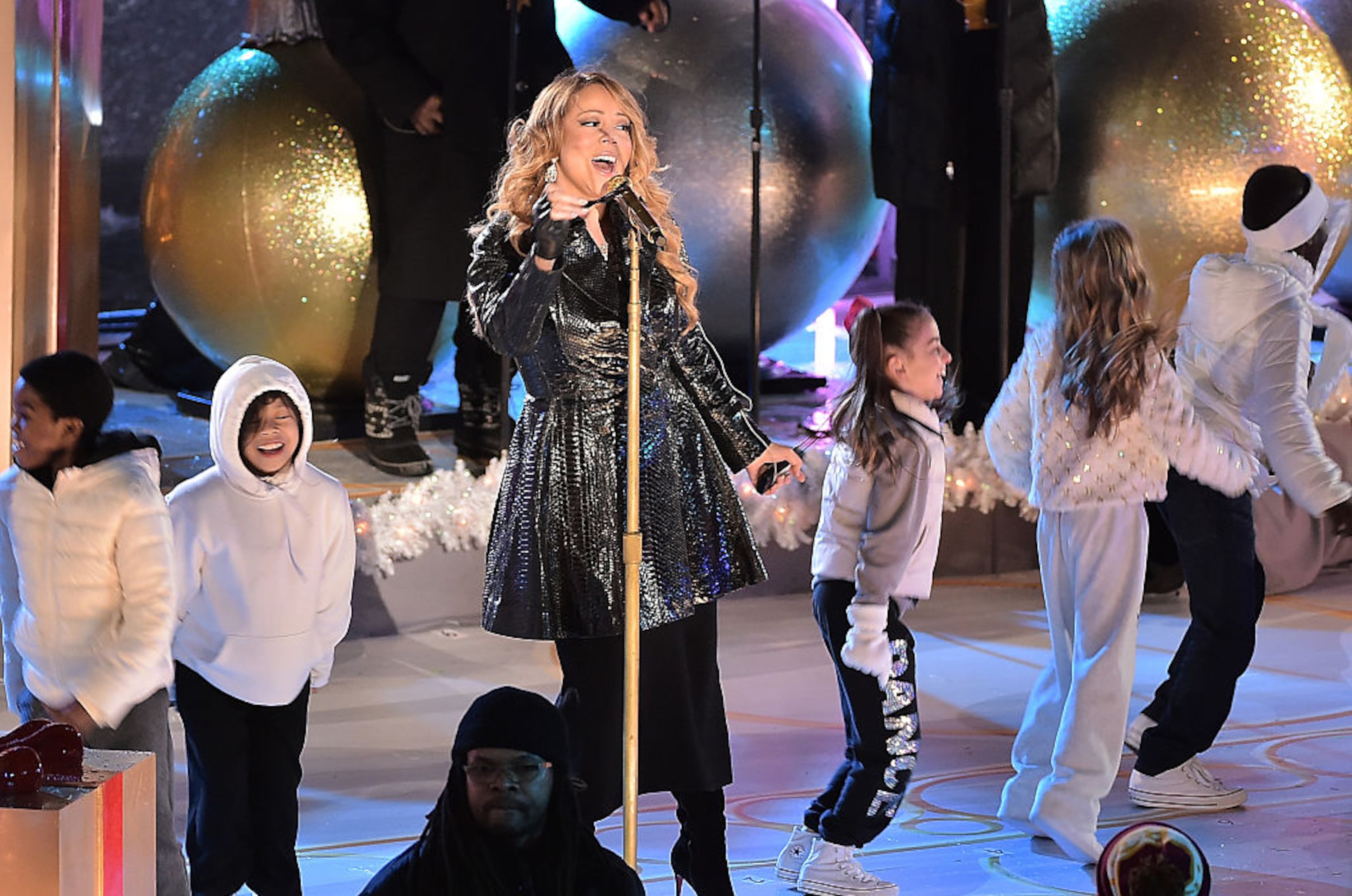 NEW YORK, NY - DECEMBER 03: Mariah Carey rehearses for the 82nd annual Rockefeller Christmas Tree Lighting Ceremony at Rockefeller Center on December 3, 2014 in New York City. (Photo by Michael Loccisano/Getty Images)