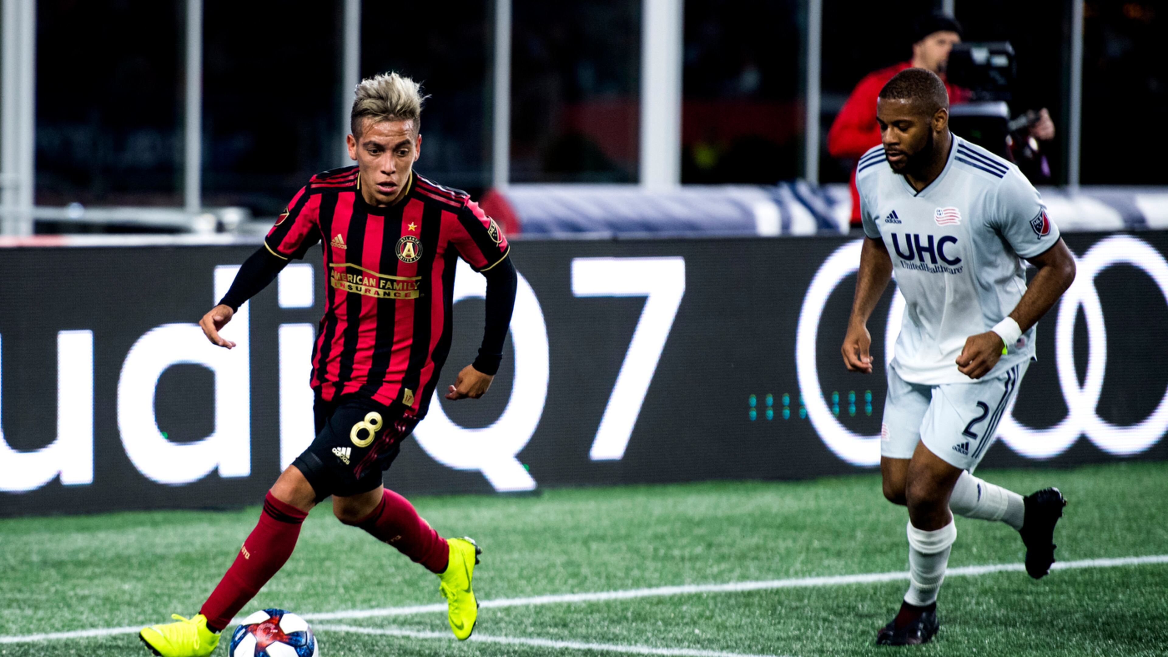 Atlanta United FC battles New England Revolution in a MLS regular season game at Gillette Stadium in Foxborough, Massachusetts on Saturday, April 13, 2019. Photo by Matthew Modoono/ATULT