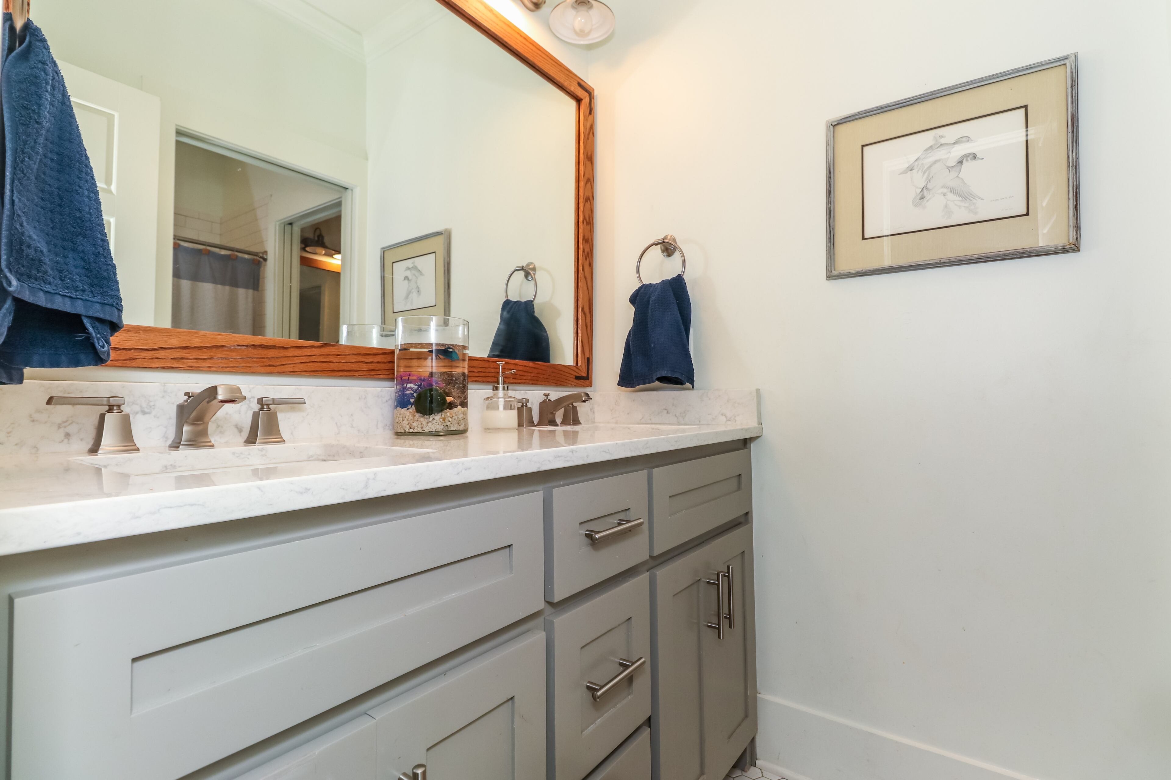 Country music's Jo Dee Messina has placed her Atlanta mansion on the market, and it's an absolute luxury listing stunner.
Courtesy of Tyler Willis Photography