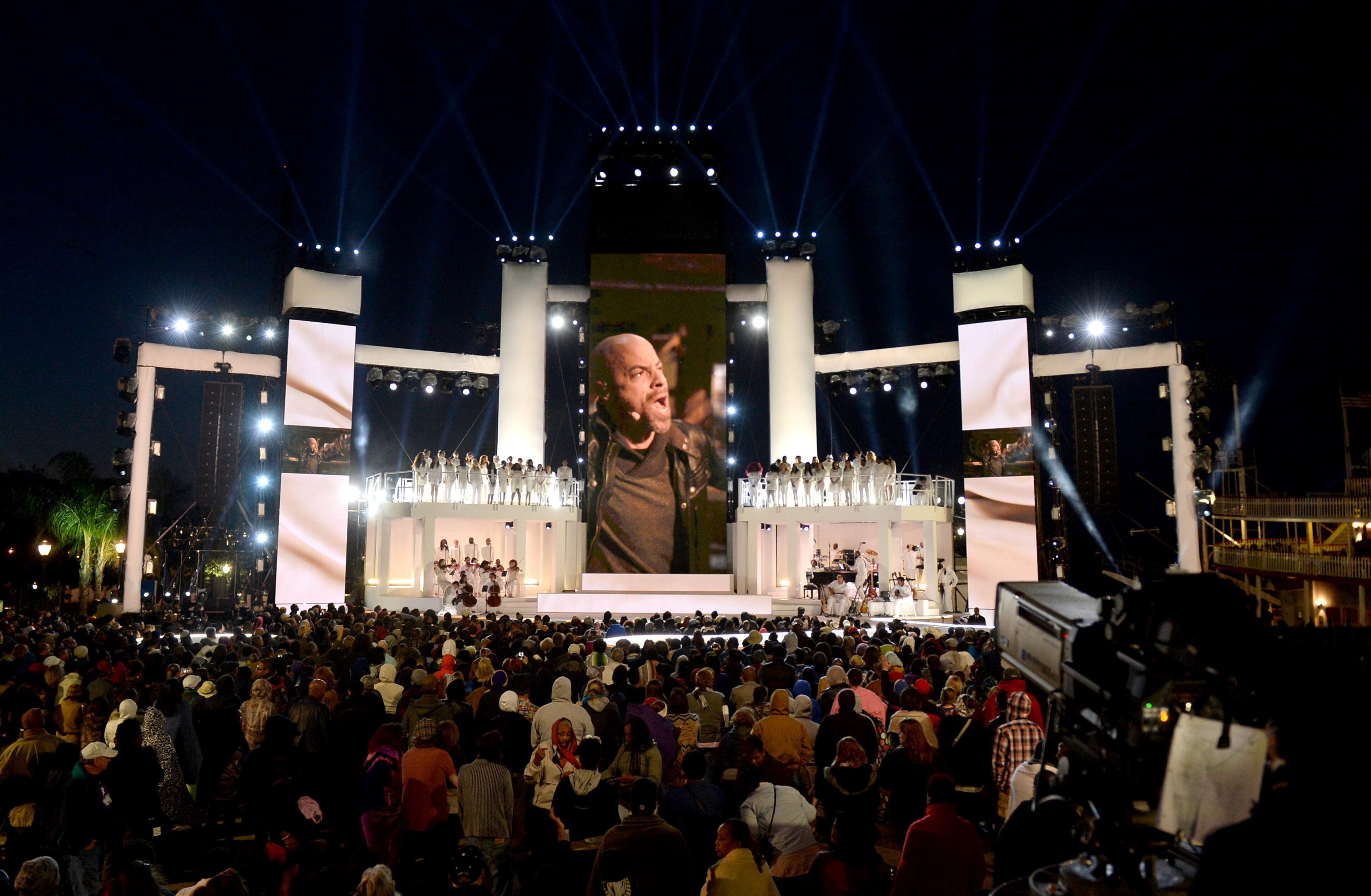 NEW ORLEANS, LOUISIANA - MARCH 20: The audience watches the performance in "The Passion", an epic musical event airing LIVE from New Orleans on FOX, at Woldenberg Park on March 20, 2016 in New Orleans, Louisiana. (Photo by Kevin Winter/Getty Images for dcp)