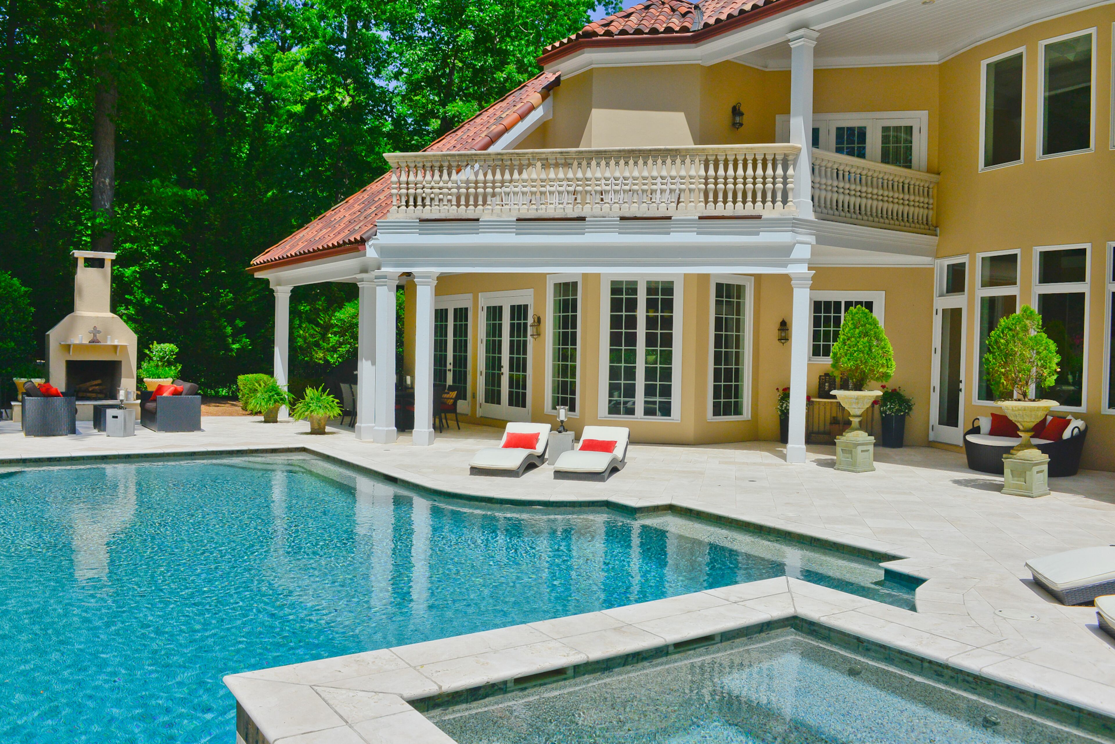 One of the things that drew Jeffrey Bulvin to the 7,100-square-foot Vinings home he purchased in 2010 was its distinct Mediterranean-style architecture and tile roof. The home is set up almost like a horseshoe with everything focused on the pool area out back.