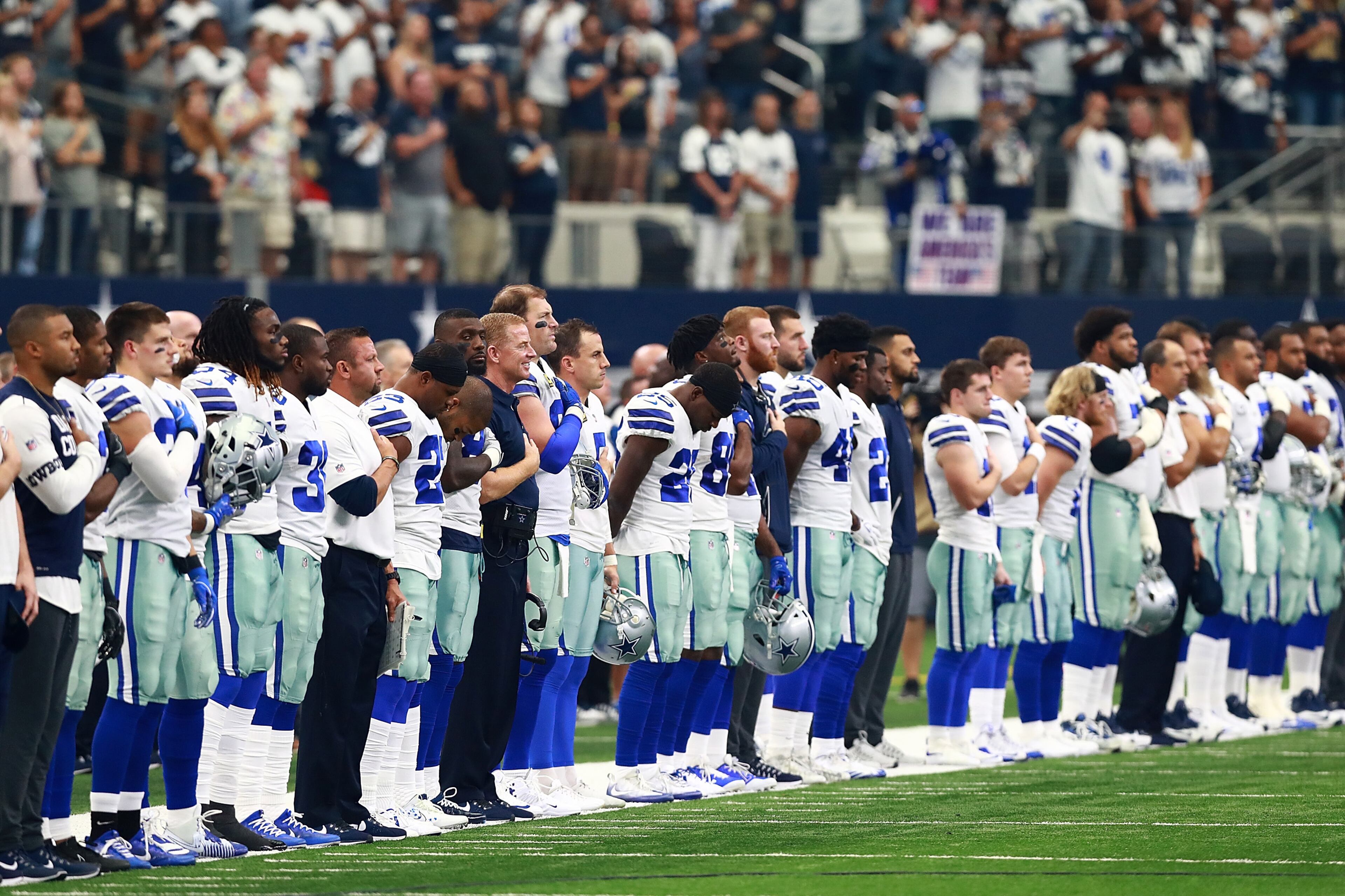 ARLINGTON, TX - OCTOBER 01: The Dallas Cowboys stands as the National Anthem is played before the game against the Los Angeles Rams at AT&T Stadium on October 1, 2017 in Arlington, Texas. (Photo by Tom Pennington/Getty Images)