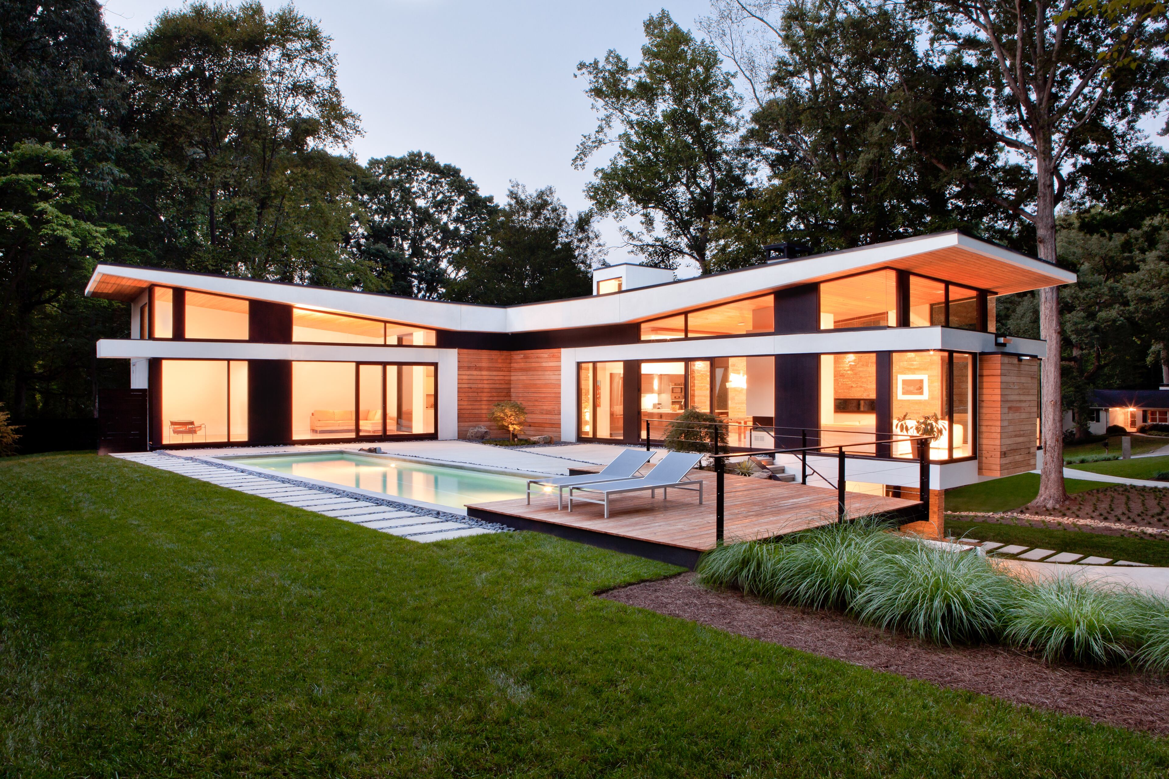 Near North Atlanta High School, the 3,900-square-foot house is located on a half-acre site, where great care was taken to preserve as many trees as possible. The Sarvis Residence is featured on this year’s Modern Atlanta Home Tour on June 8-9.