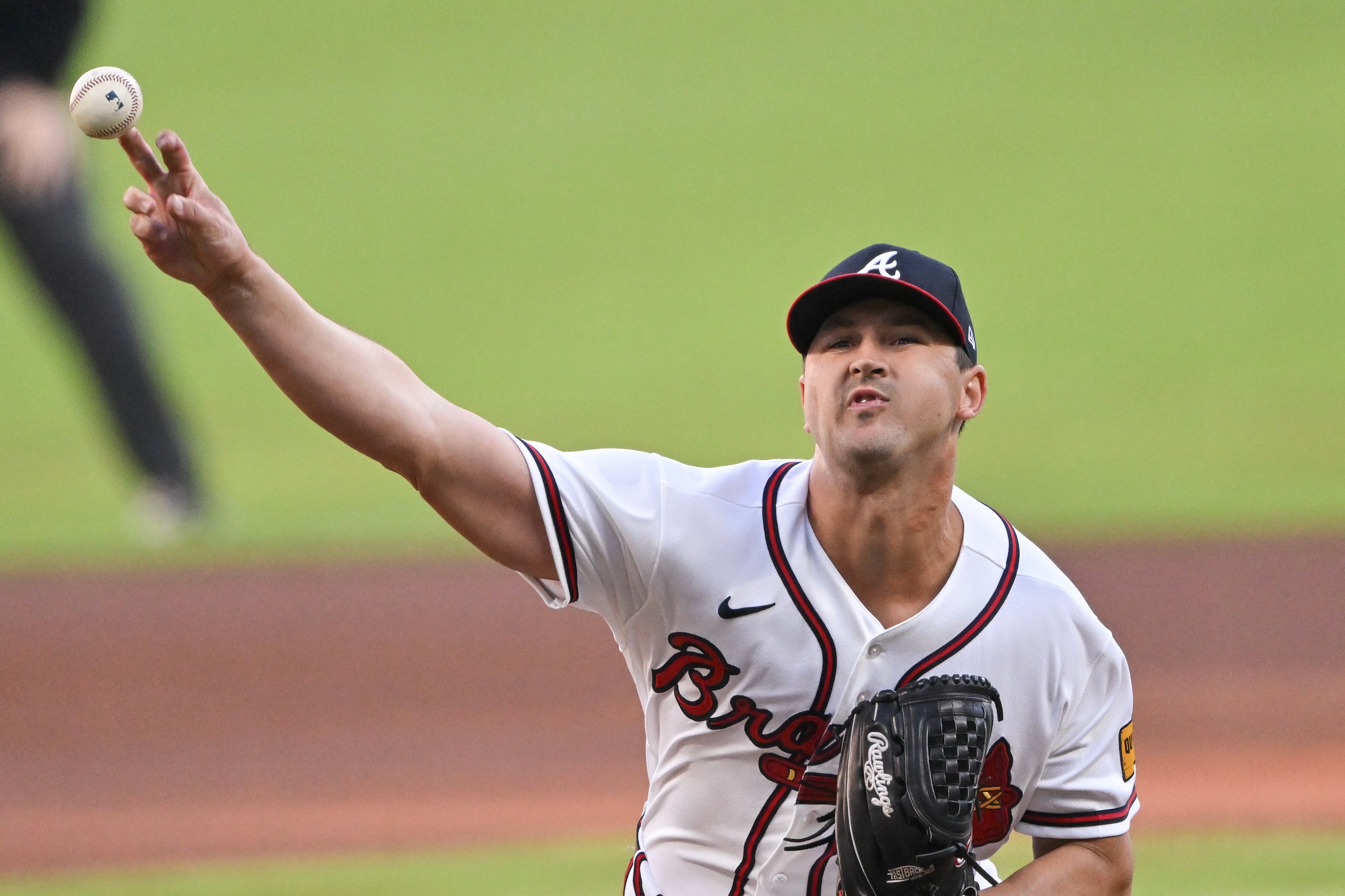 Atlanta Braves pitcher Tyler Mahle (54) delivers to a Los Angeles Dodgers batter during the first inning of Game 4 of the MLB National League Division Series between the Atlanta Braves and the Los Angeles Dodgers, Wednesday, Oct. 7, 2026, in Atlanta. (Hyosub Shin/AJC)