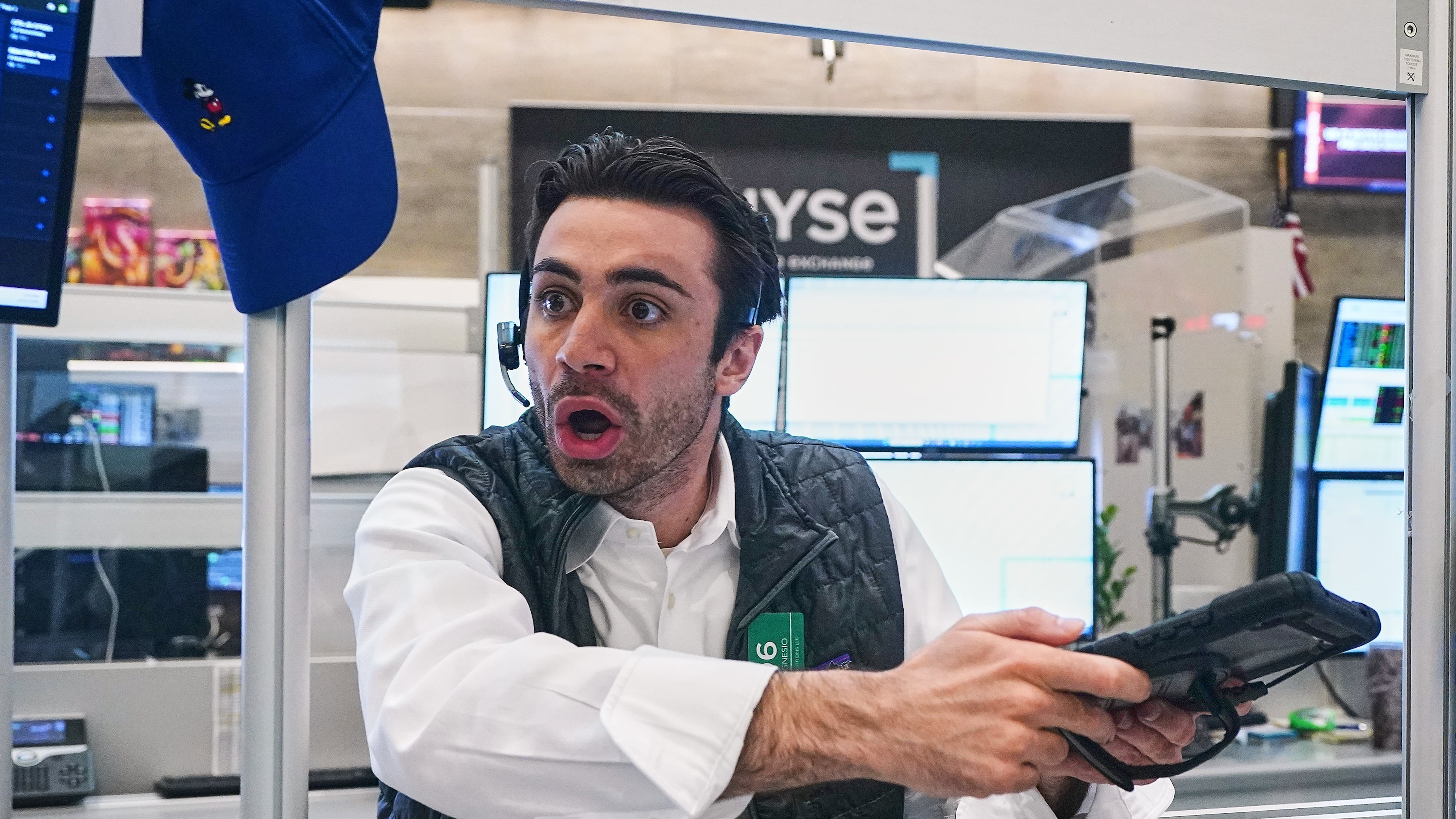Options trader Paul Magnesio works on the floor of the New York Stock Exchange, Thursday, June 25, 2026. (AP Photo/Richard Drew)