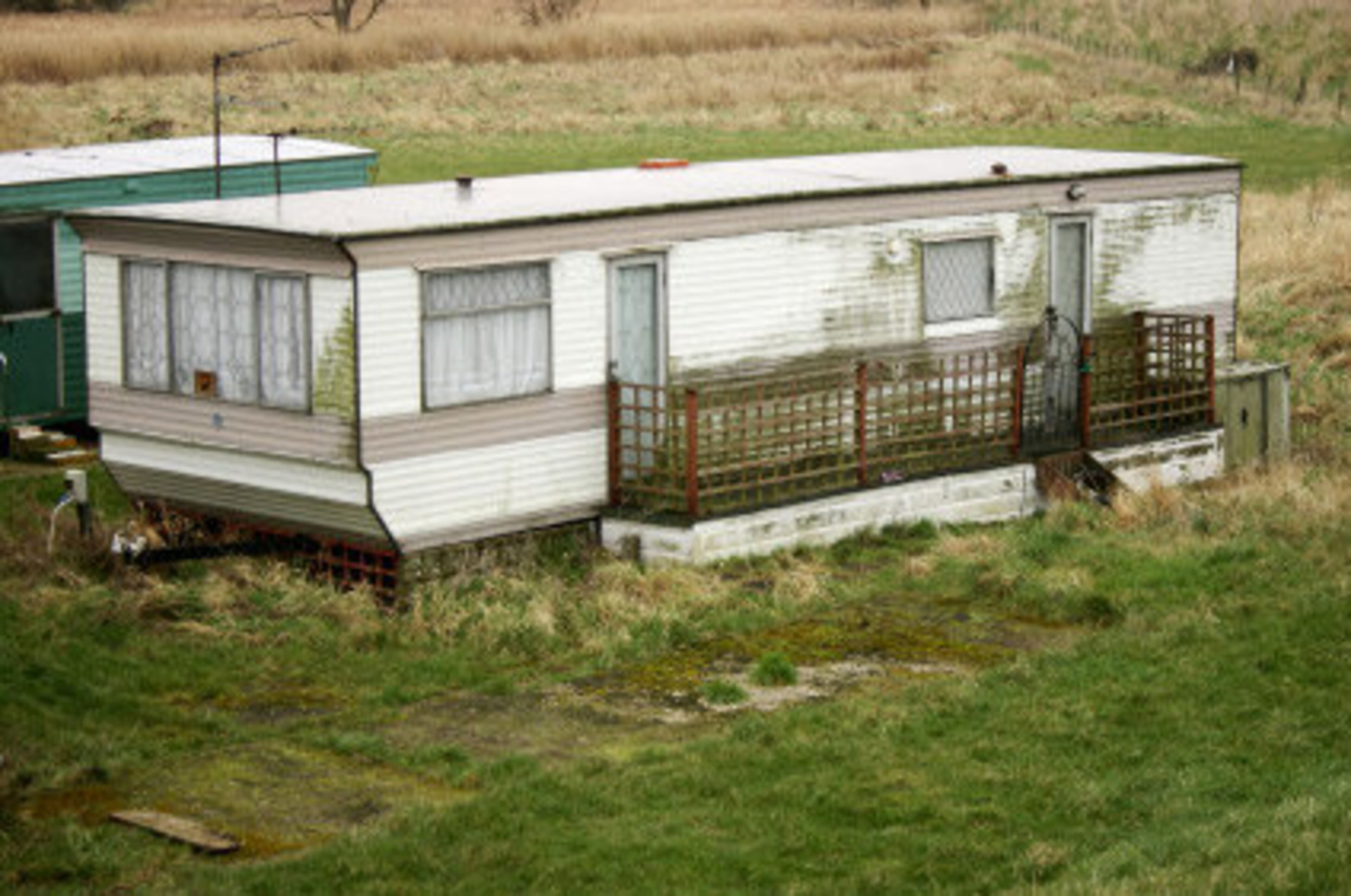 Most of us have come to think of the term "prefabricated" as just a pretty term for the less glamorous trailer home or mobile home. But as you can see in the next photo, prefab is now embracing style as well as functionality.