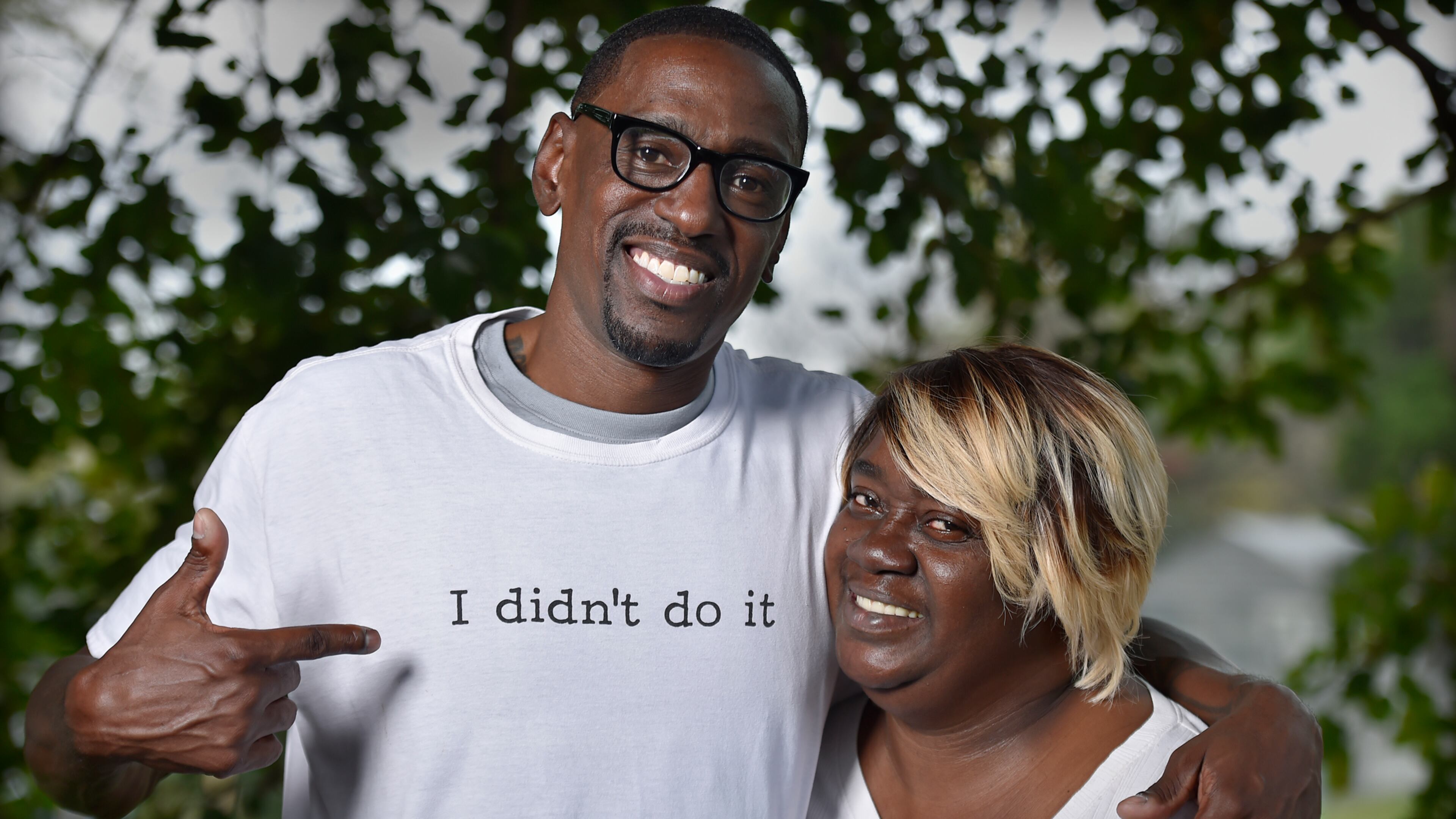 After being wrongfully imprisioned for 23 years, Lamonte McIntyre, of Kansas City, was released from Lansing Prison, who had been convicted in a double-homicide. Jim McCloskey, of Centurion Ministries, presented McIntyre with the t-shirt on October 14, 2017, a day after his release with his mother, Rosie McIntyre, right. (Rich Sugg/Kansas City Star/TNS)