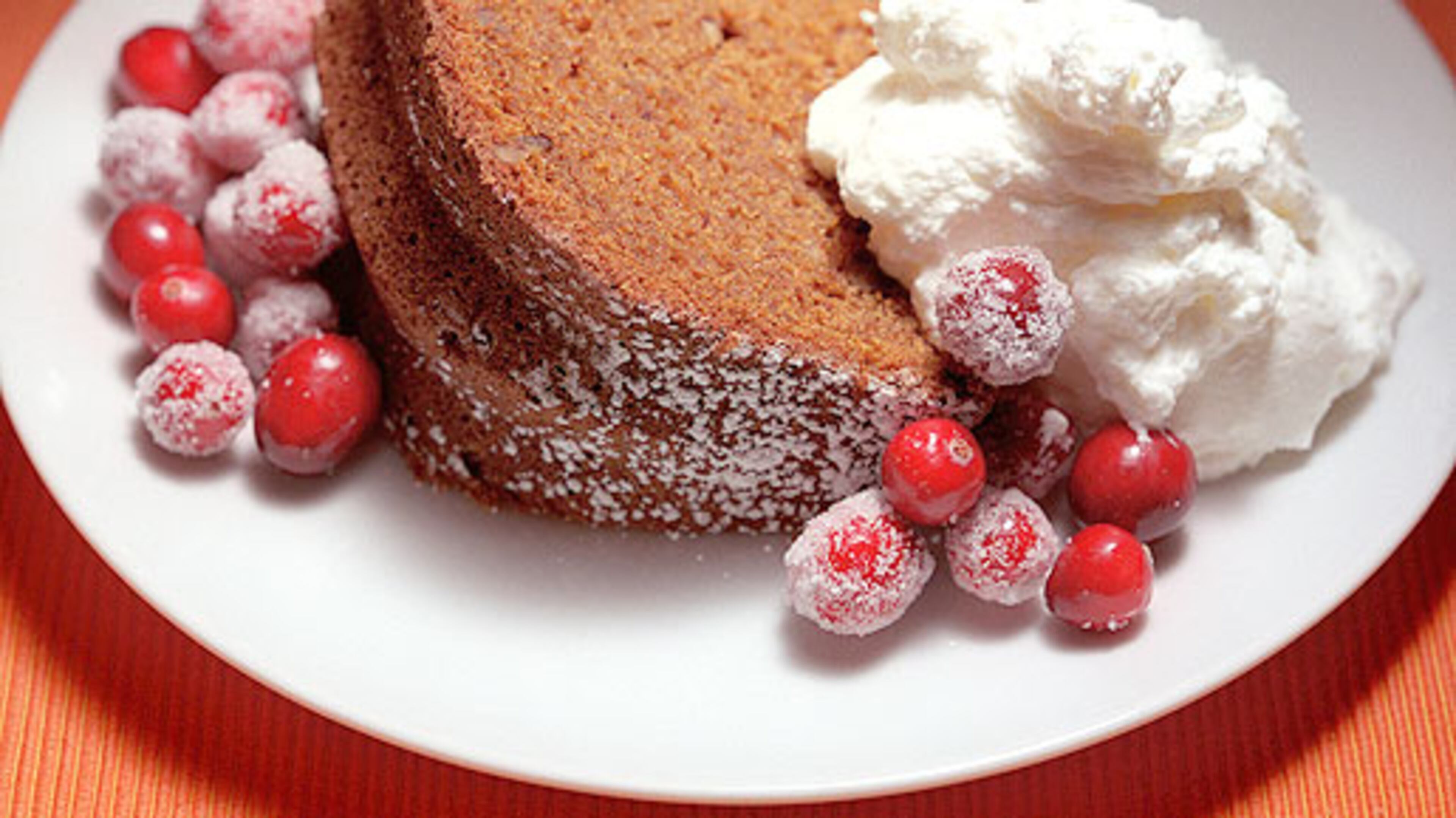 Spiced Pumpkin Pecan Cake