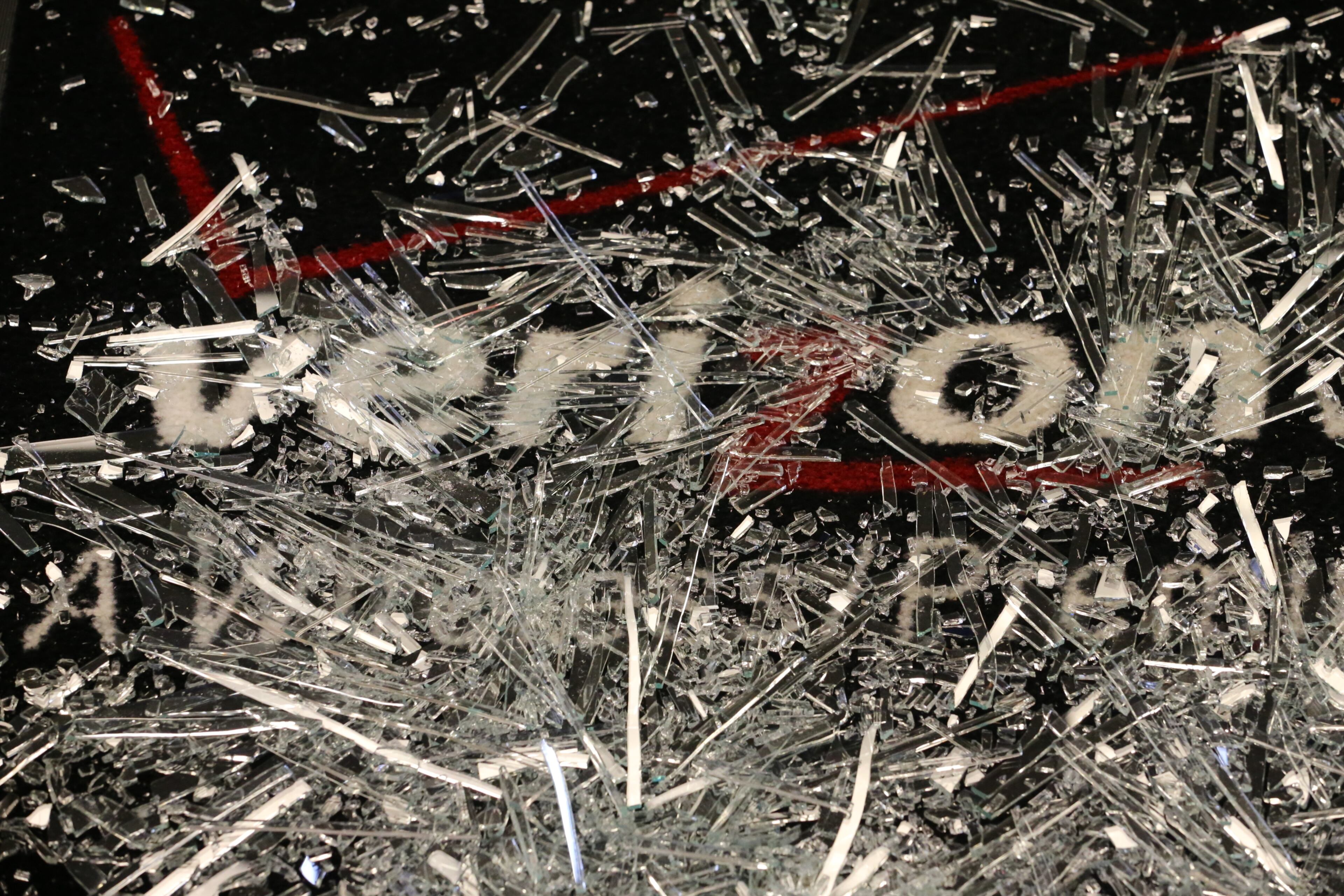 Smash-and-grab burglars hit a Cobb County cell phone store before daybreak Tuesday, making off with several thousand dollars worth of phones, but a store official said the loss could have been much worse. JOHN SPINK/JSPINK@AJC.COM