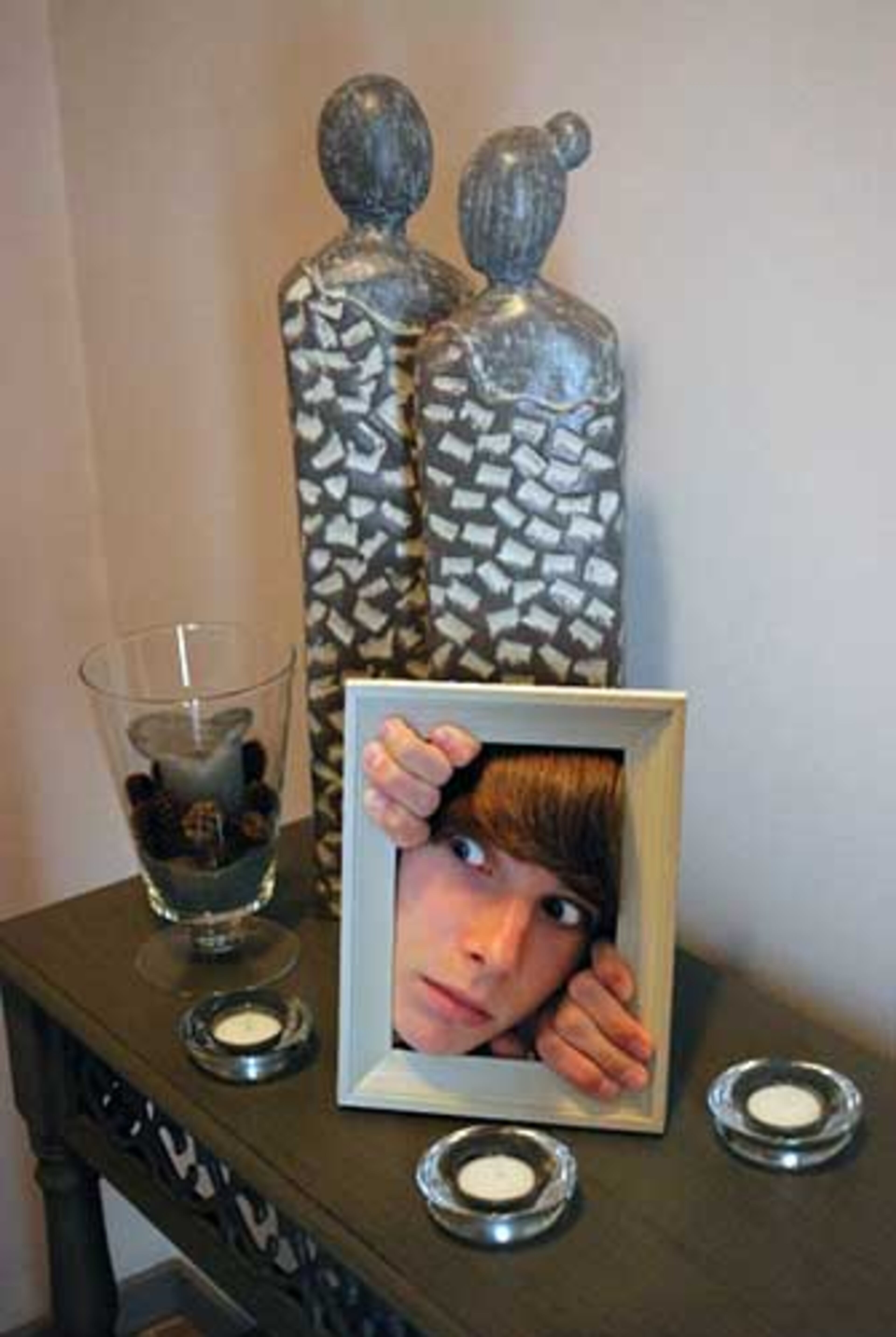 Here are some more photos from the Daily Weird. Find it online at http://www.thedailyweird.com/.