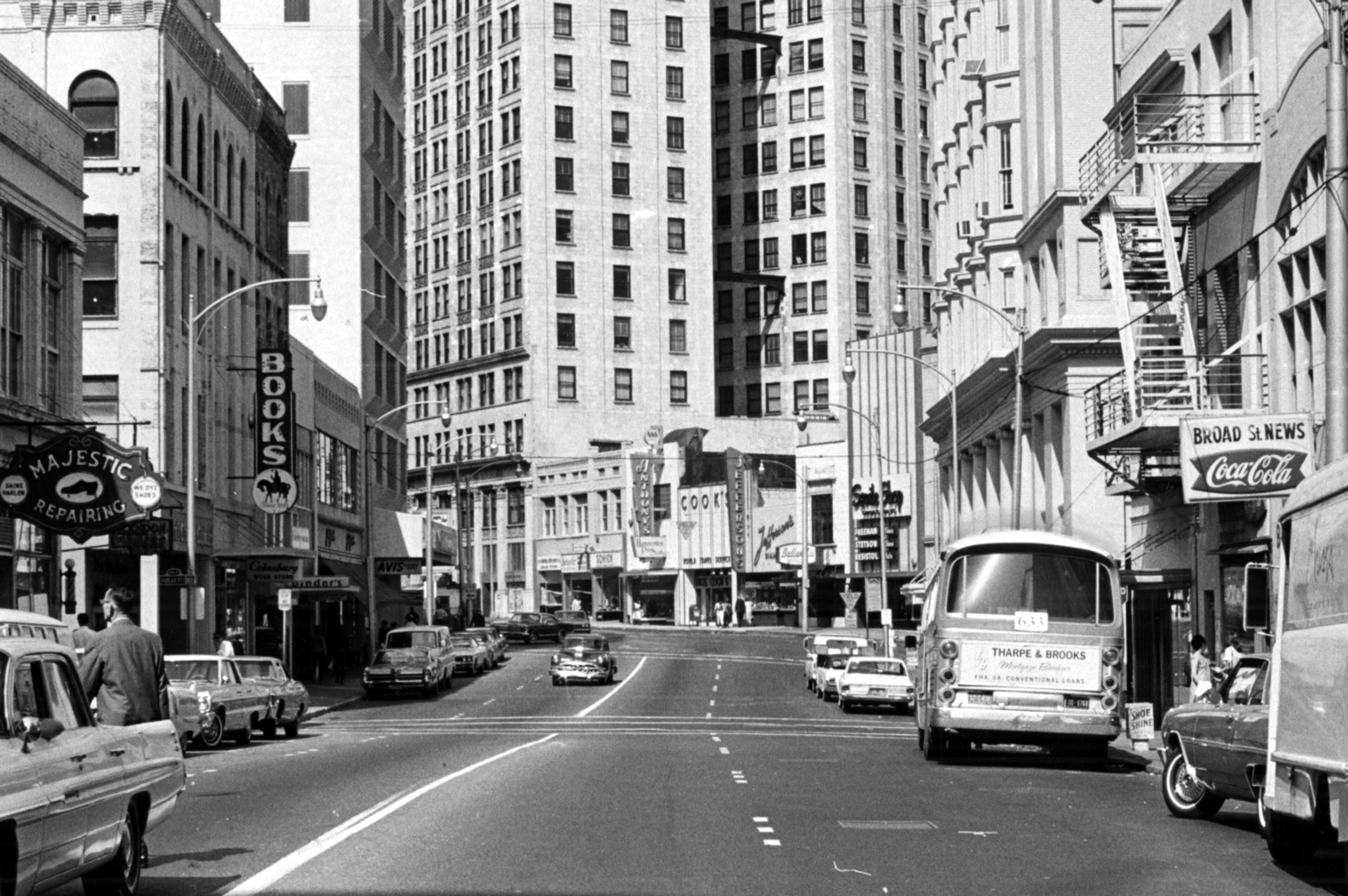 A view of Broad Street looking toward Peachtree Street in April 1967. AJC file