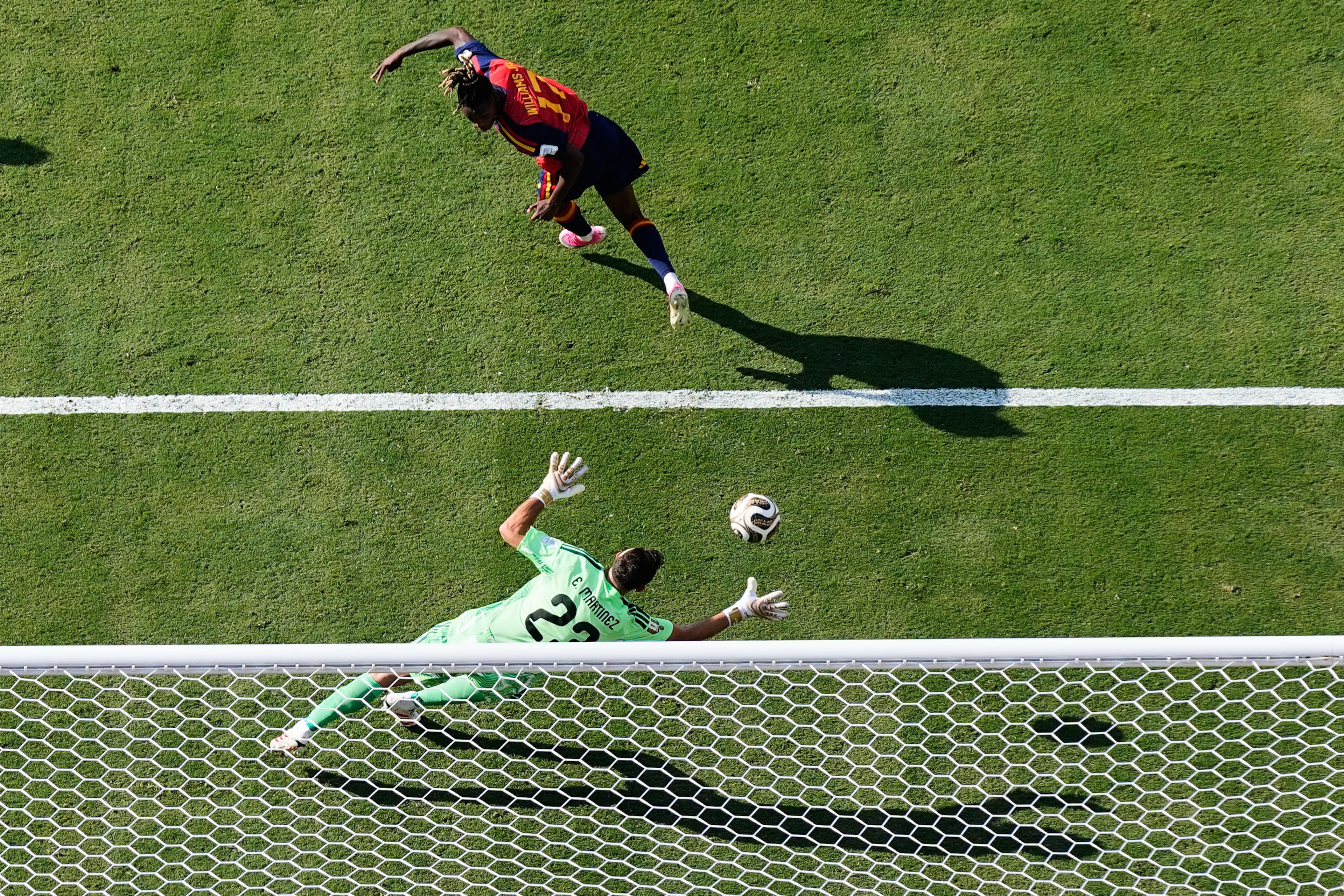 Argentina goalkeeper Emiliano Martinez makes a save against Spain's Nico Williams during the World Cup final soccer match between Spain and Argentina in East Rutherford, N.J., near New York, Sunday, July 19, 2026. (Matt Slocum/AP)