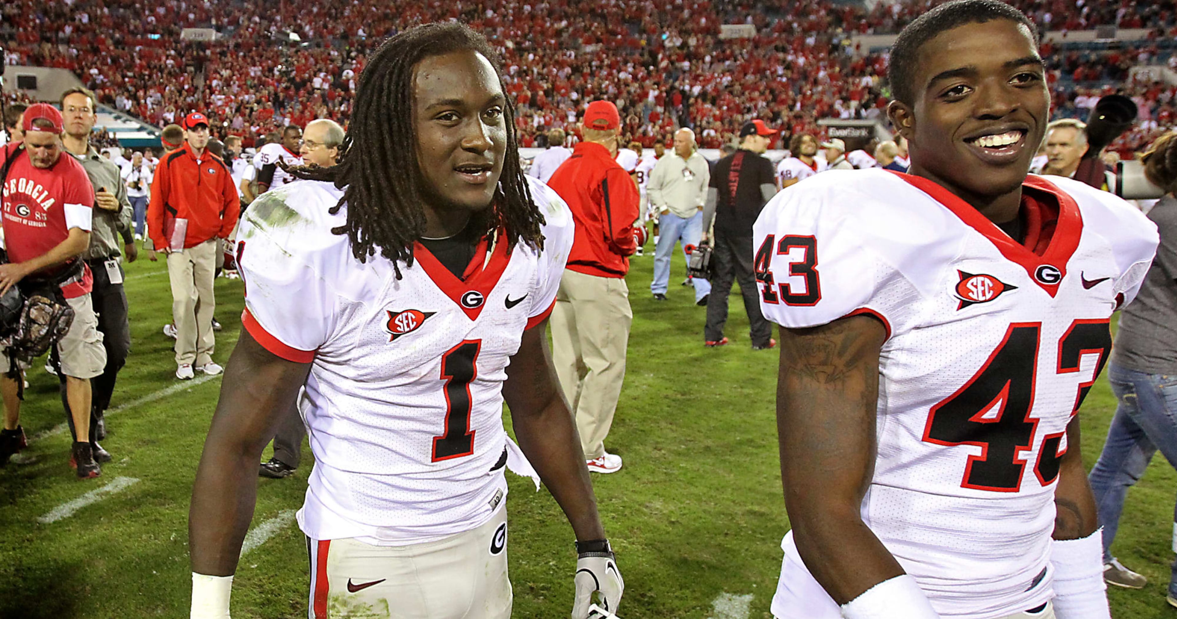Isaiah Crowell (left) and Quintavius Harrow.