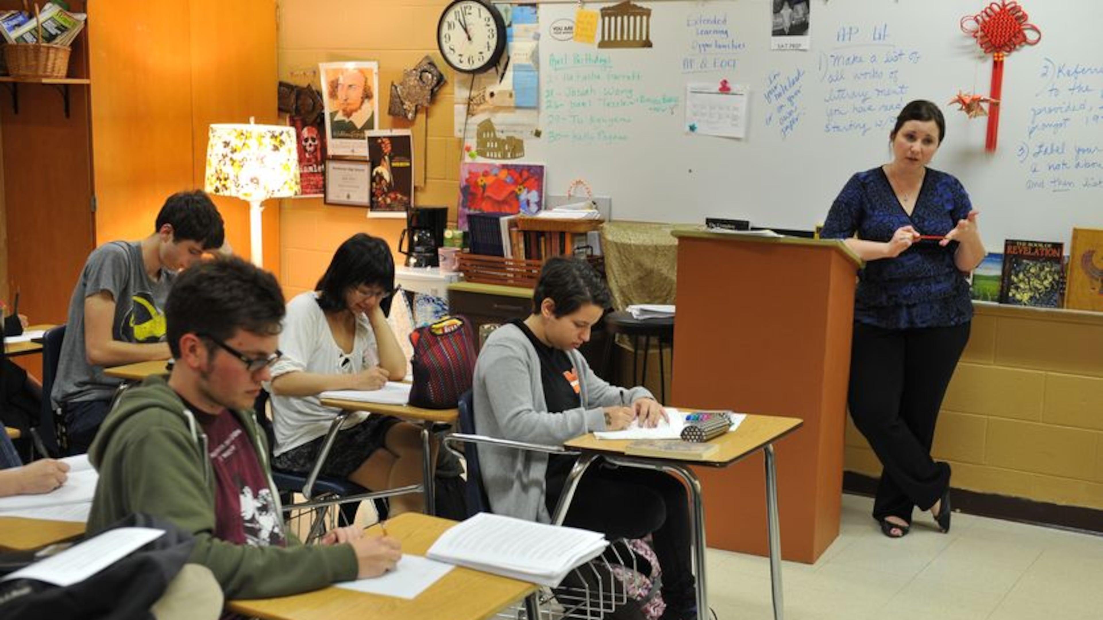 Northview High AP literature class. The graduation rate for the class of 2016 there was 95.4 percent compared with a preliminary 86 percent rate for all of Fulton County.