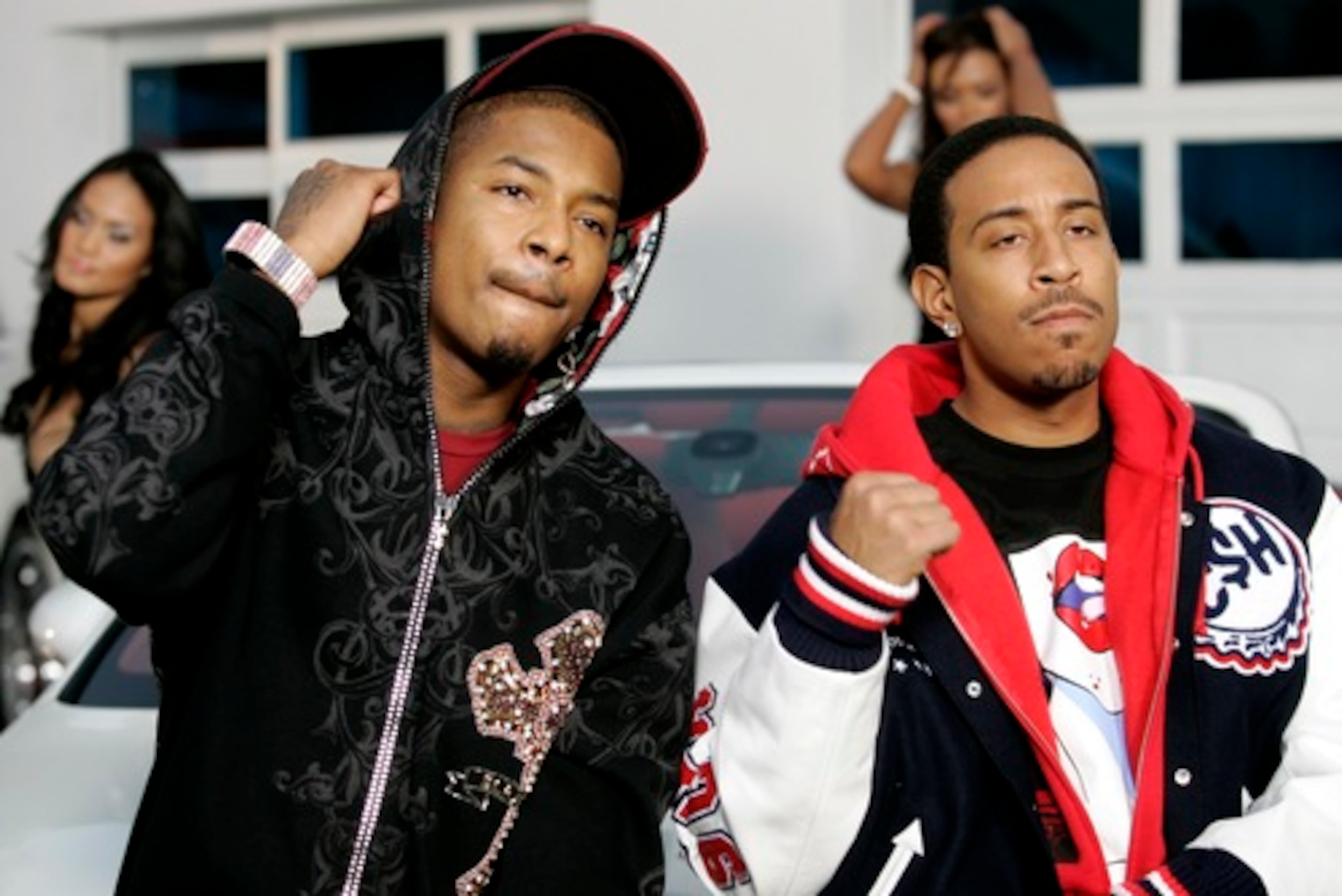 Hip-hop artists Chingy and Ludacris joined forces in Los Angeles to film a new music video, "Gimmie Dat," complete with a backdrop of preening hoochies.