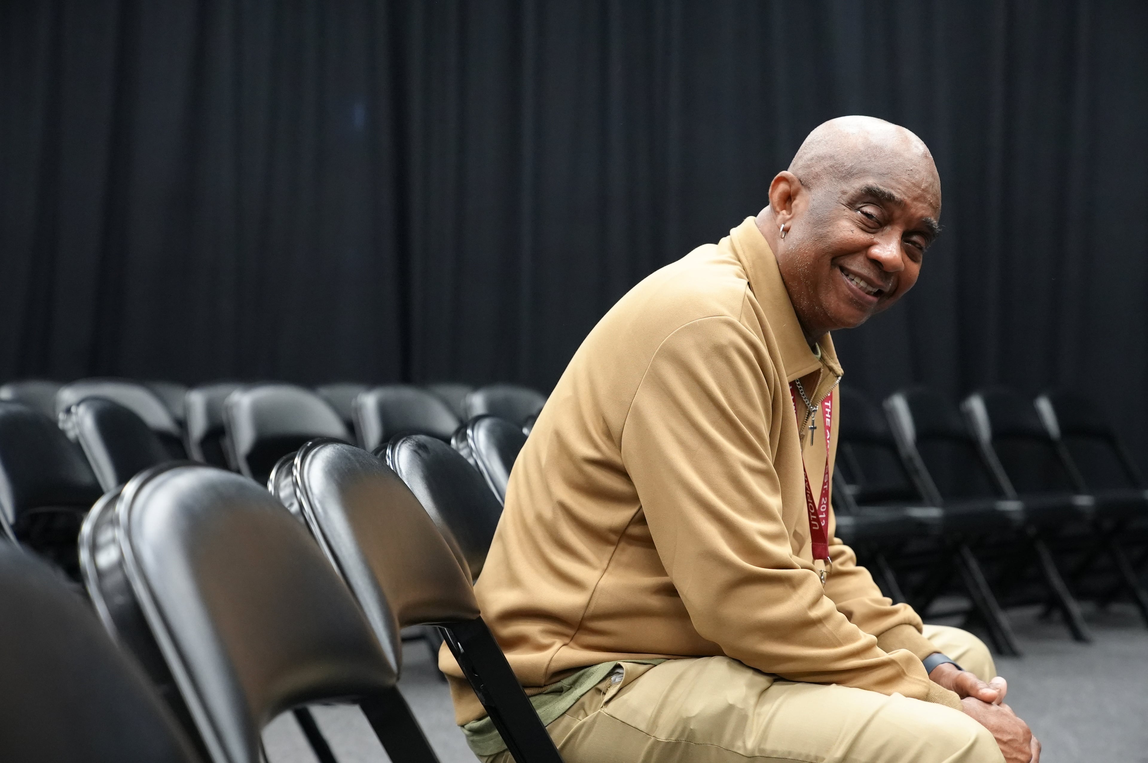 Theater-Tonys-Drama Teacher
