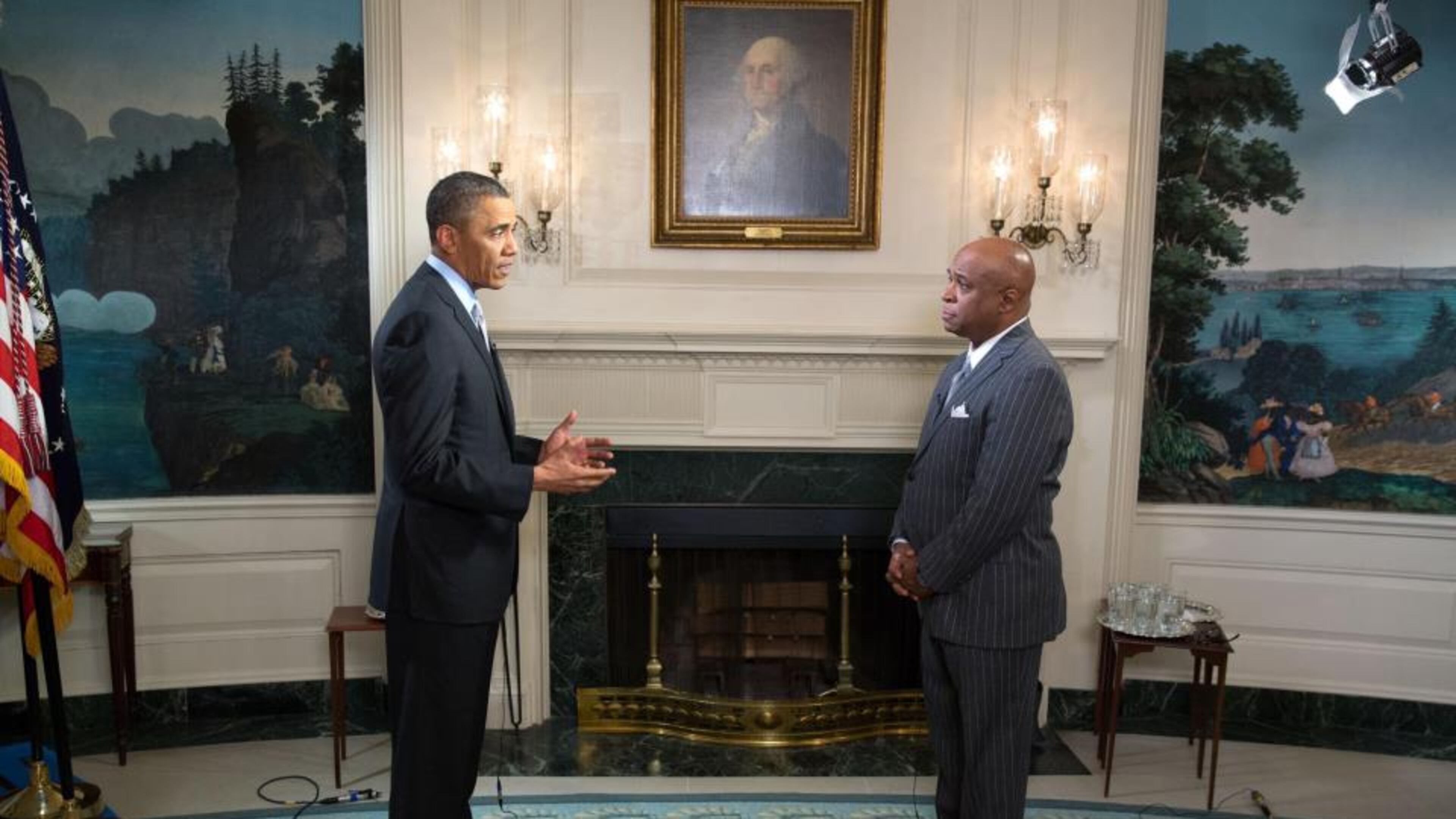 Former WSB-TV reporter Vic Carter, chatting with president Barack Obama, now anchors the news for WJZ-TV in Baltimore. A long-time member of Alpha Phi Alpha, he headed up the fraternity's communications plan for the Martin Luther King Jr. National Memorial Foundation.