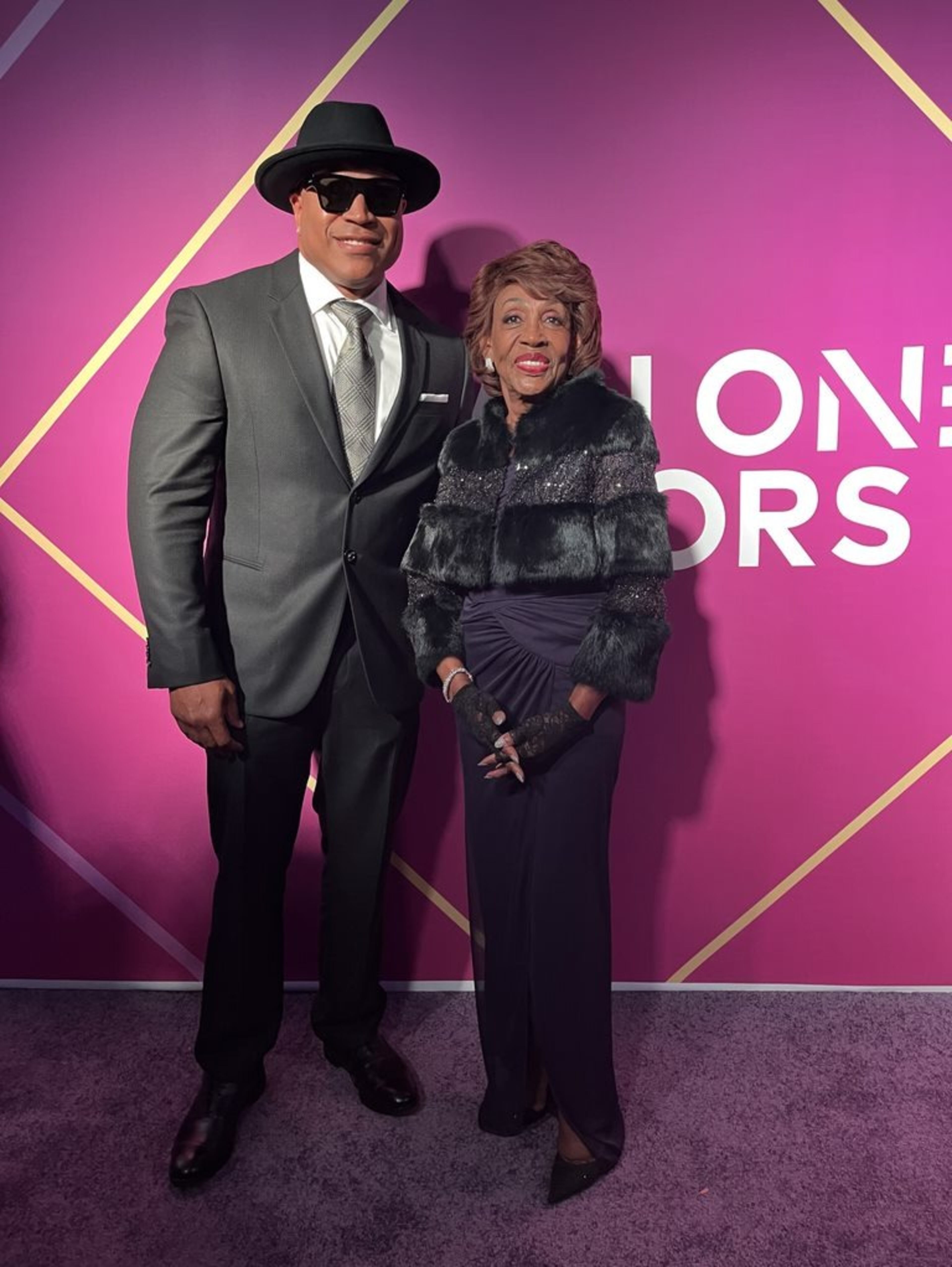 LL Cool J and Congresswoman Maxine Waters at the Urban One Honors red carpet (2022)