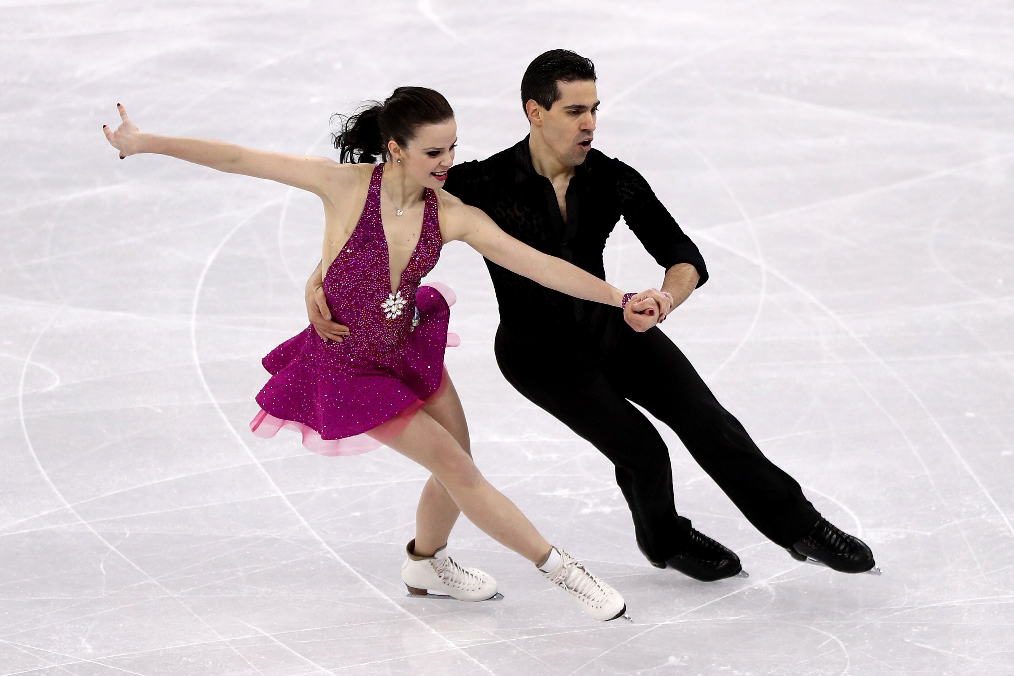 GANGNEUNG, SOUTH KOREA - FEBRUARY 19: Anna Cappellini and Luca Lanotte of Italy compete during the Figure Skating Ice Dance Short Dance on day 10 of the PyeongChang 2018 Winter Olympic Games at Gangneung Ice Arena on February 19, 2018 in Pyeongchang-gun, South Korea. (Photo by Maddie Meyer/Getty Images)