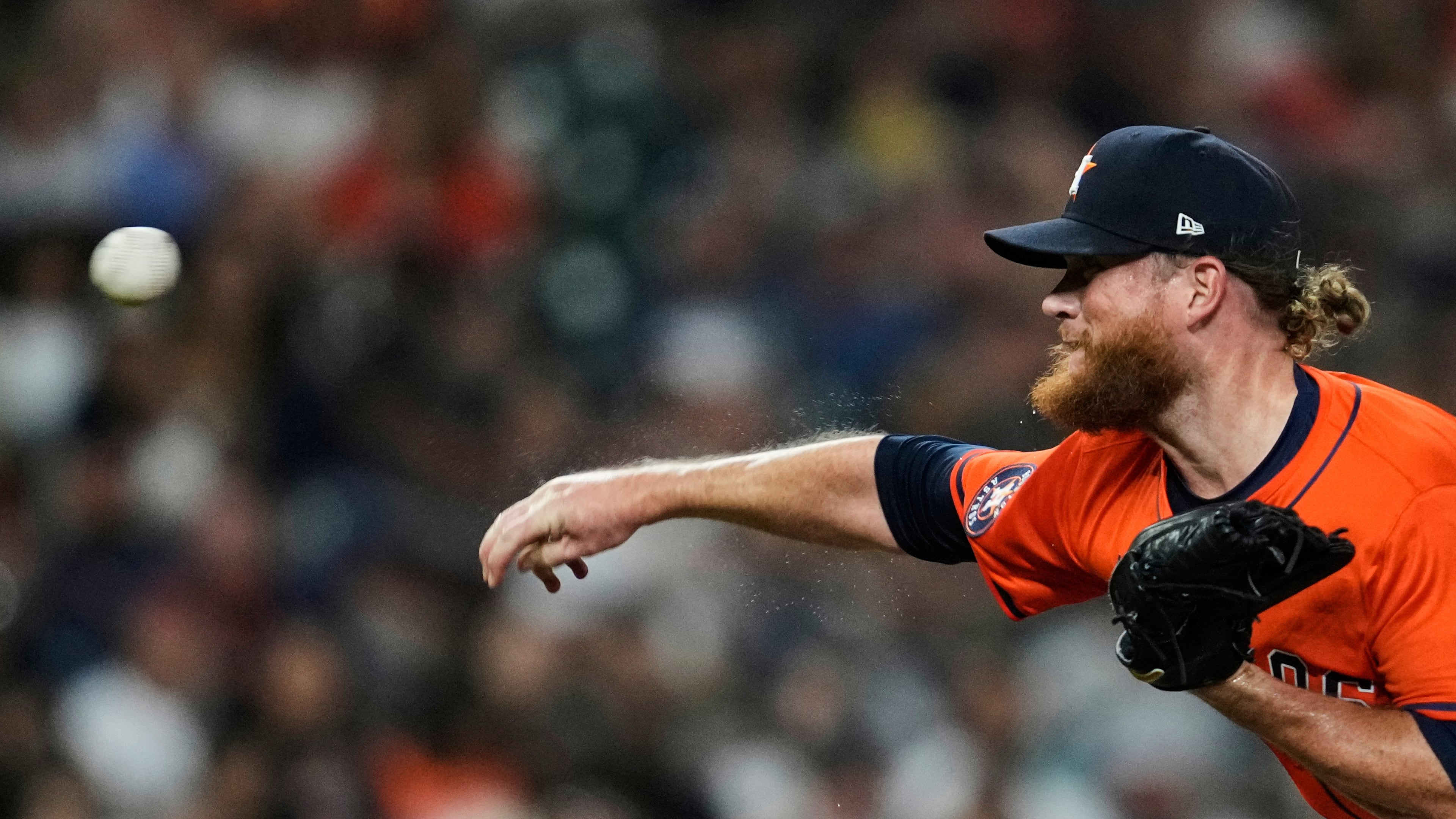 FILE - Houston Astros relief pitcher Craig Kimbrel throws during the eighth inning of a baseball game against the Los Angeles Angels in Houston, Aug. 29, 2025. (AP Photo/Ashley Landis, File)