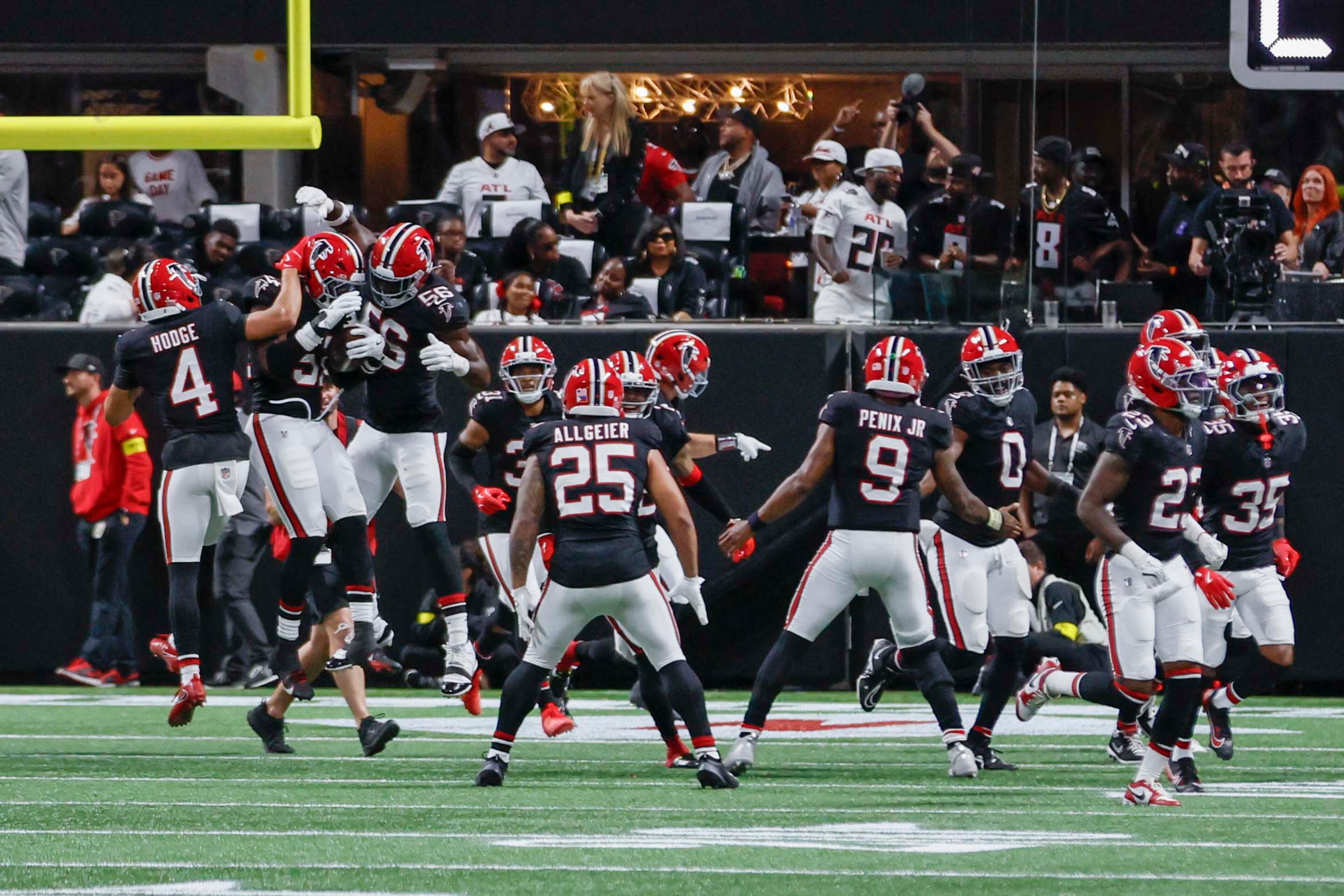 Atlanta Falcons players celebrate with Atlanta Falcons linebacker DeAngelo Malone (51) after an interception at the end of the game during the second half of an NFL football game against the Buffalo Bills at Mercedes-Benz Stadium in Atlanta on Monday, October 13, 2025. The Atlanta Falcons won 24-14 against the Buffalo Bills.
(Miguel Martinez/ AJC)