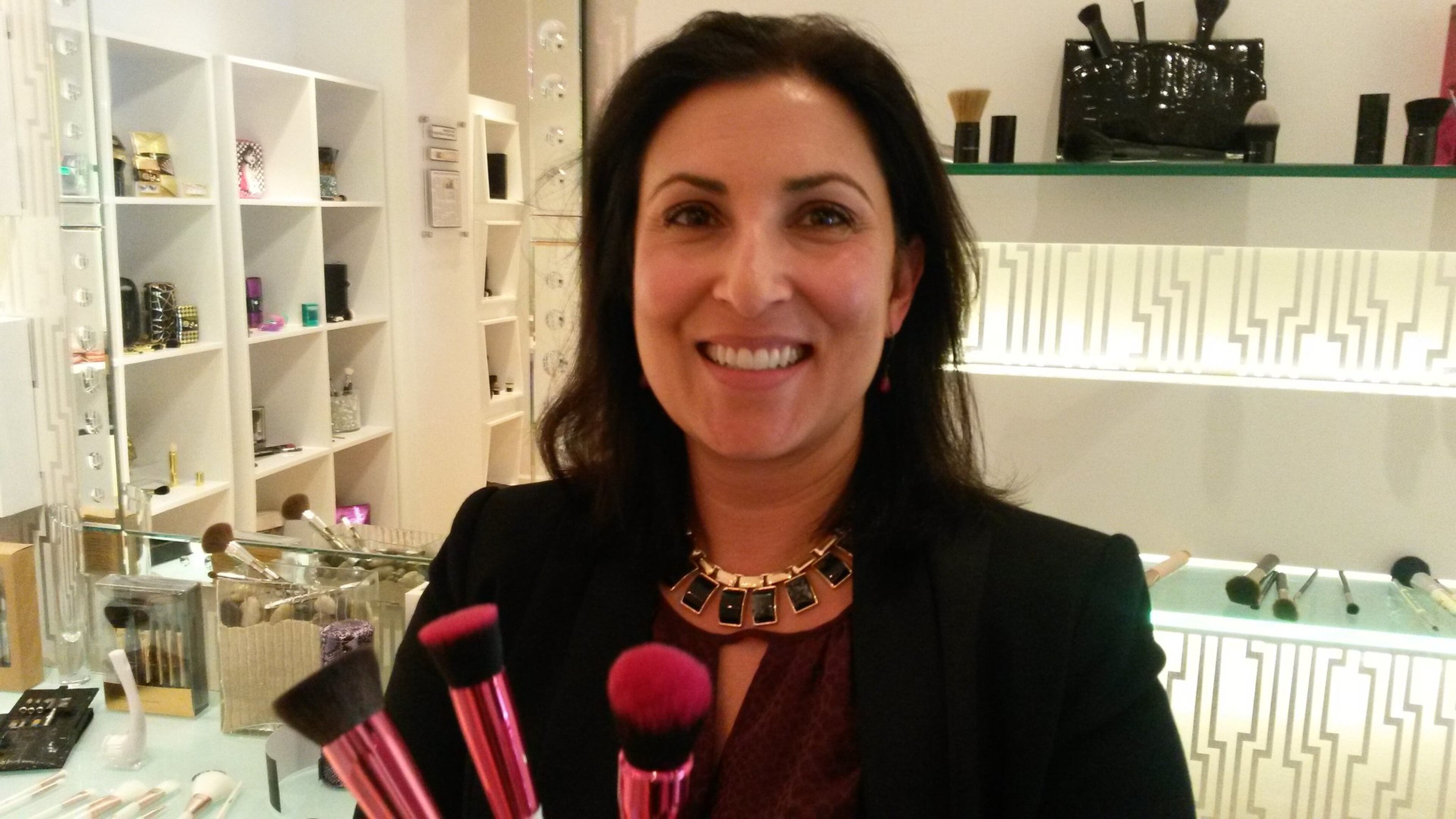 Anisa Telwar Kaicker launched a cosmetic brush business, Anisa International, that supplies major retailers and brands. 10/28/2013