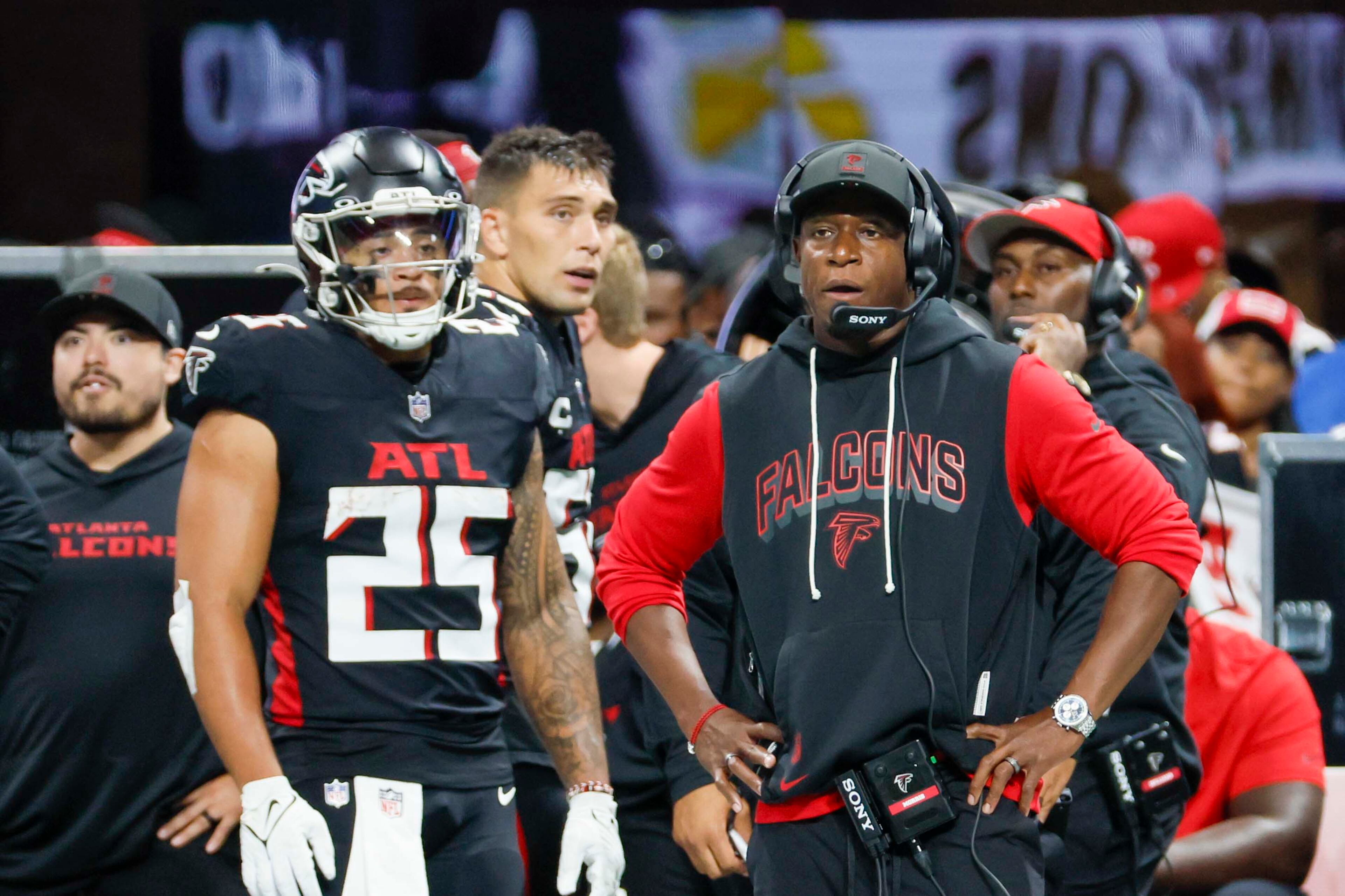 Falcons head coach Raheem Morris observes the action during the second half of an NFL game against the Tampa Bay Buccaneers at Mercedes-Benz Stadium on Sunday, September 7, 2025, in Atlanta.
(Miguel Martinez/ AJC)