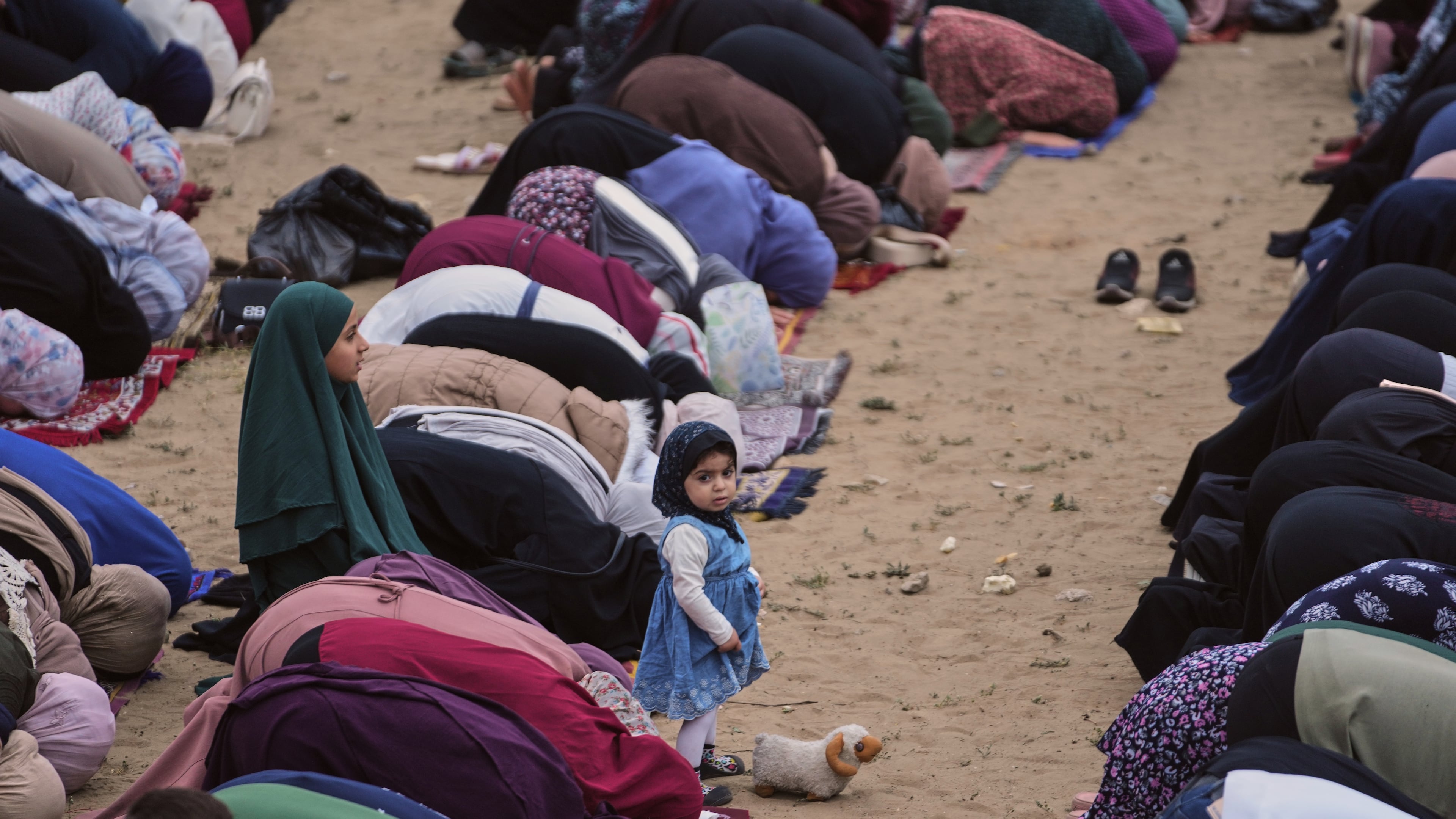 Muslims worshipers offer Eid al-Adha prayers in Gaza City Wednesday, May 27, 2026. (AP Photo/Jehad Alshrafi)